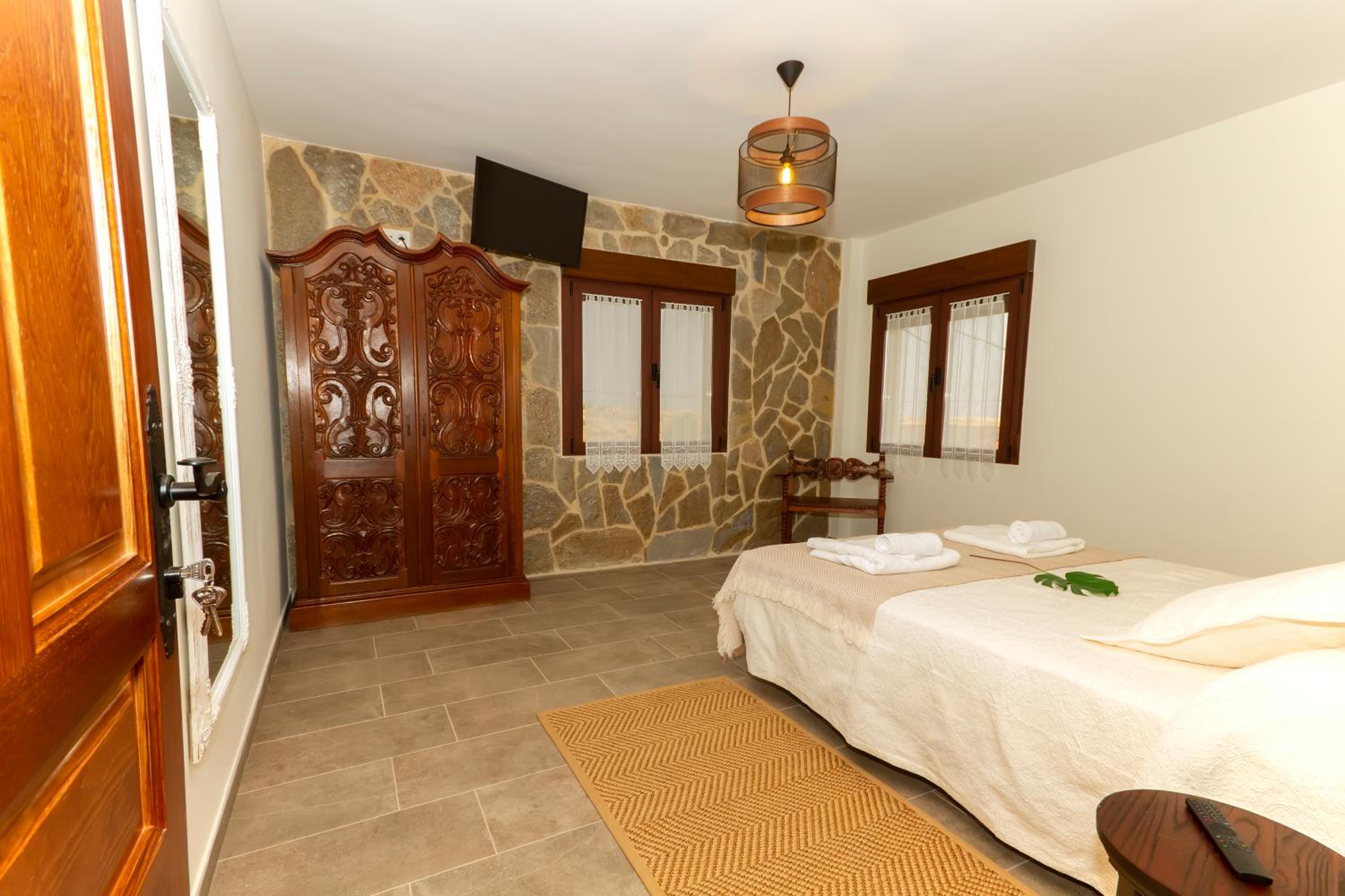 Casa de cuatro habitaciones