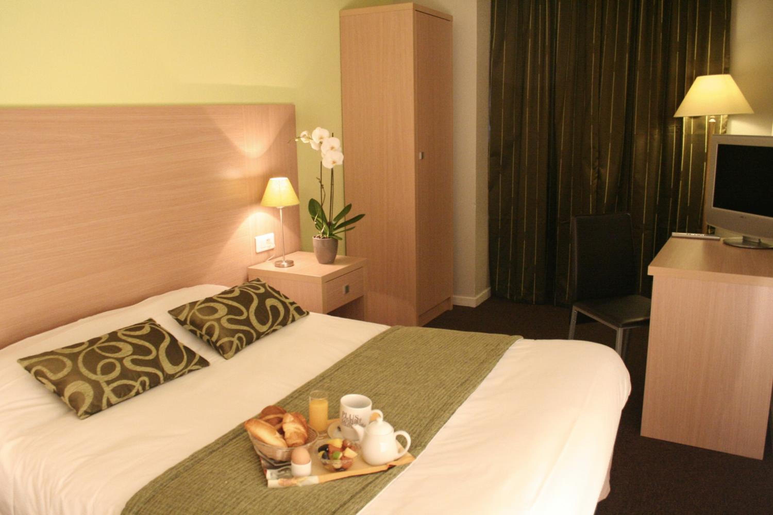 Double Room - Photo 21