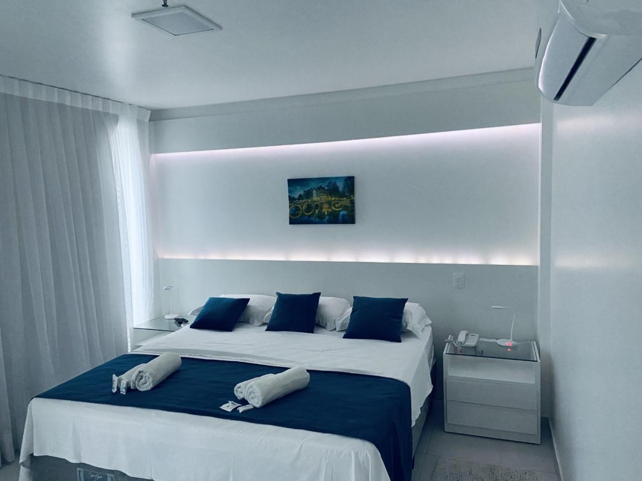 King Suite with Spa Bath photo 1
