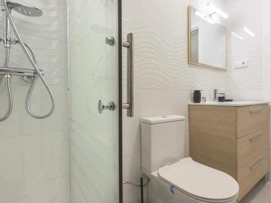 Two-Bedroom Apartment - Photo 6