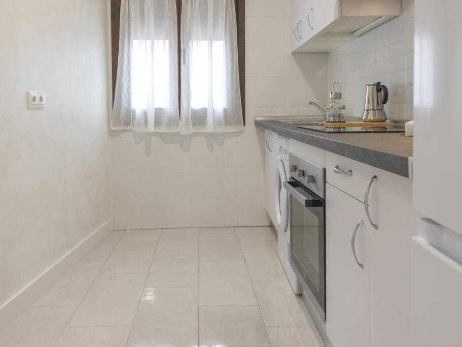 Two-Bedroom Apartment - Photo 21