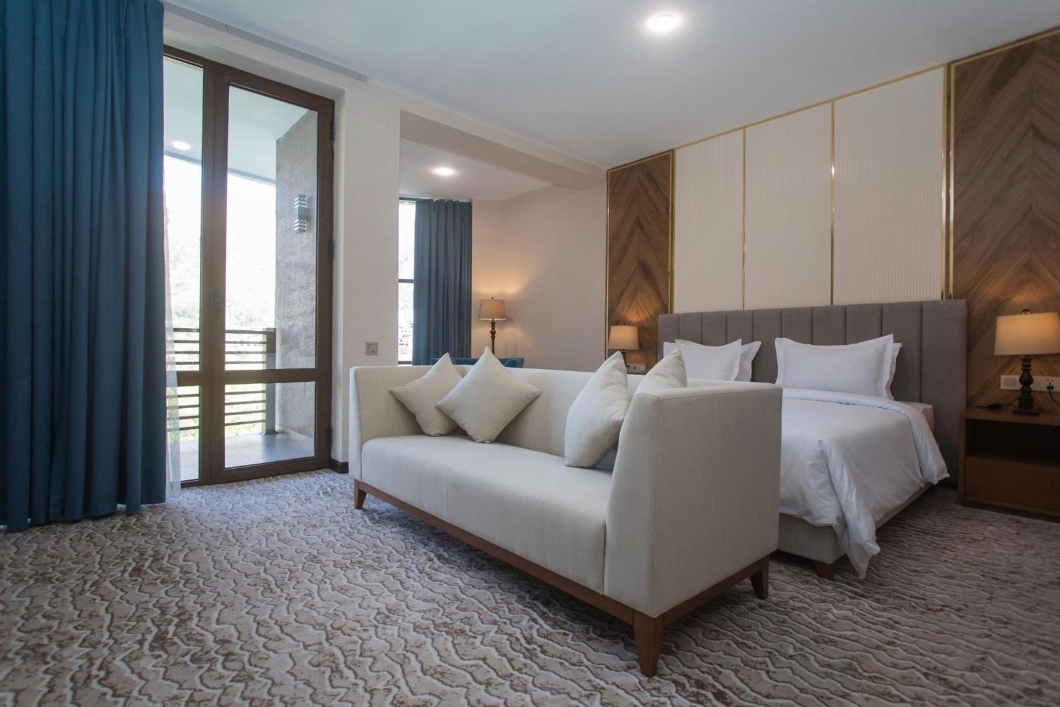 Double Room with Mountain View photo 1