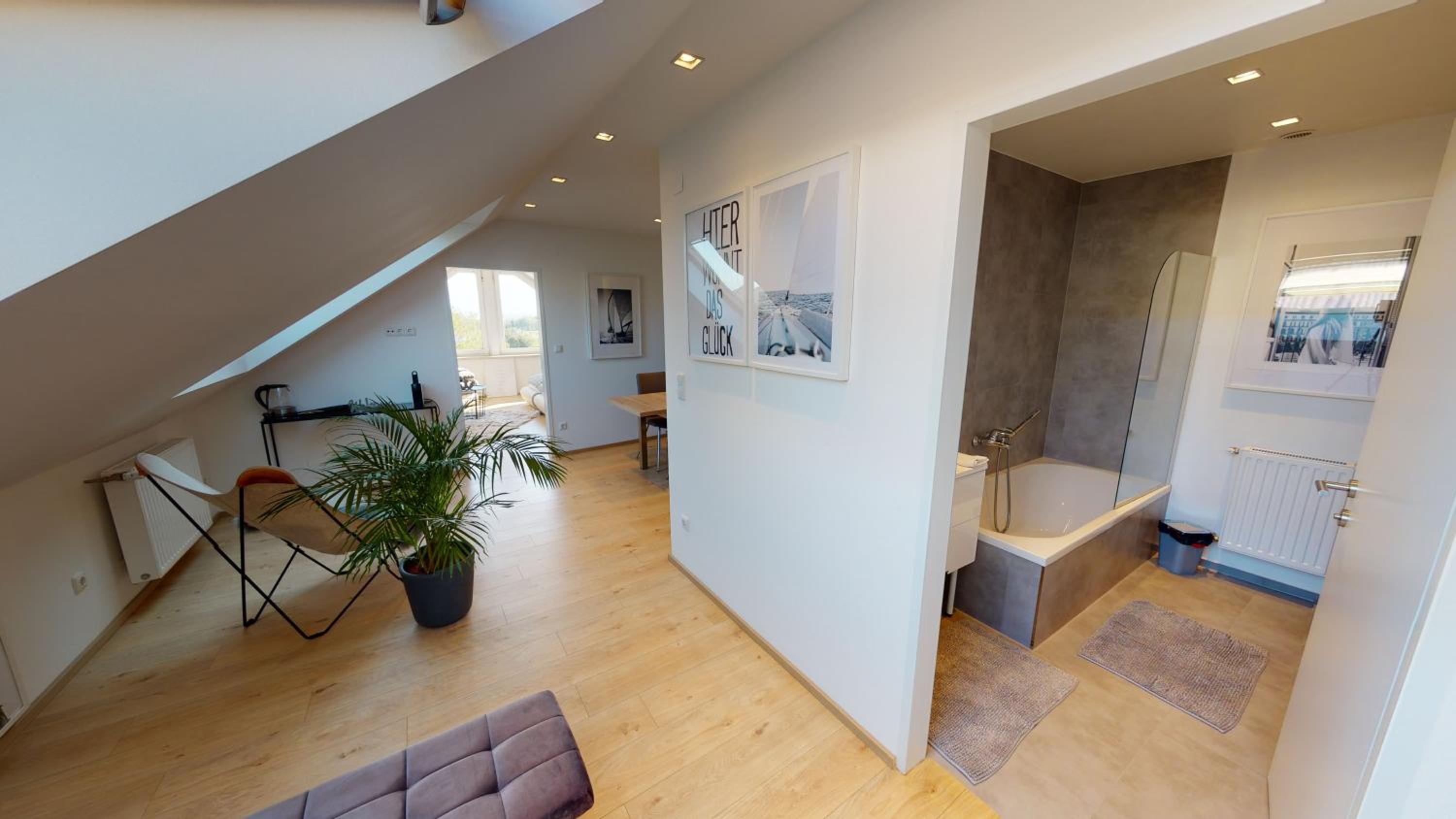 Apartment with Lake View photo 2