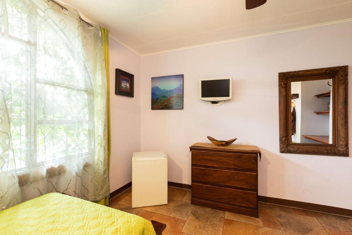 Double Room with Shared Bathroom