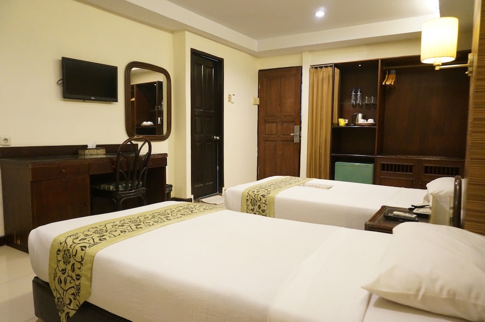 Standard Double or Twin Room photo 2