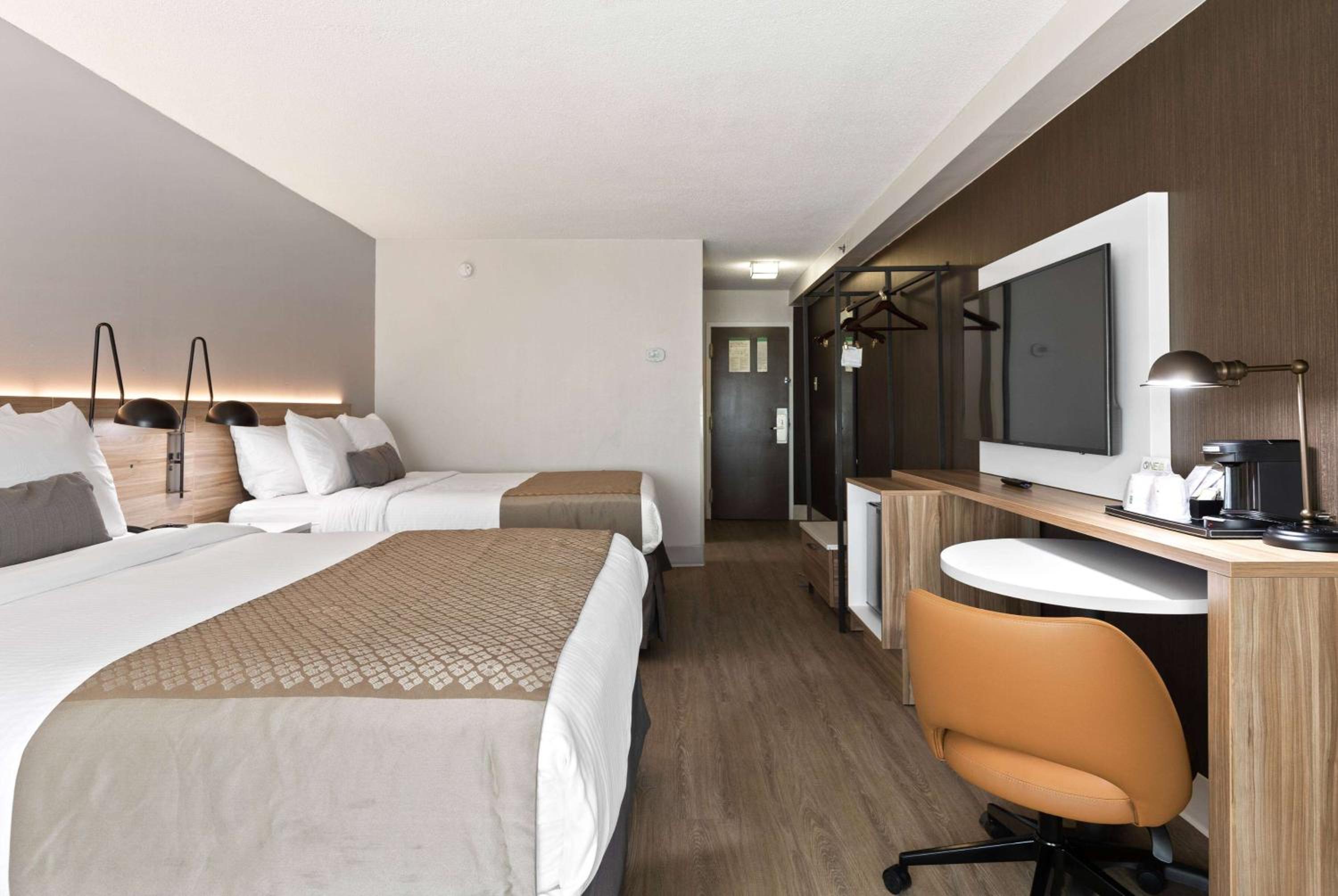 Standard Double Room - Photo 2