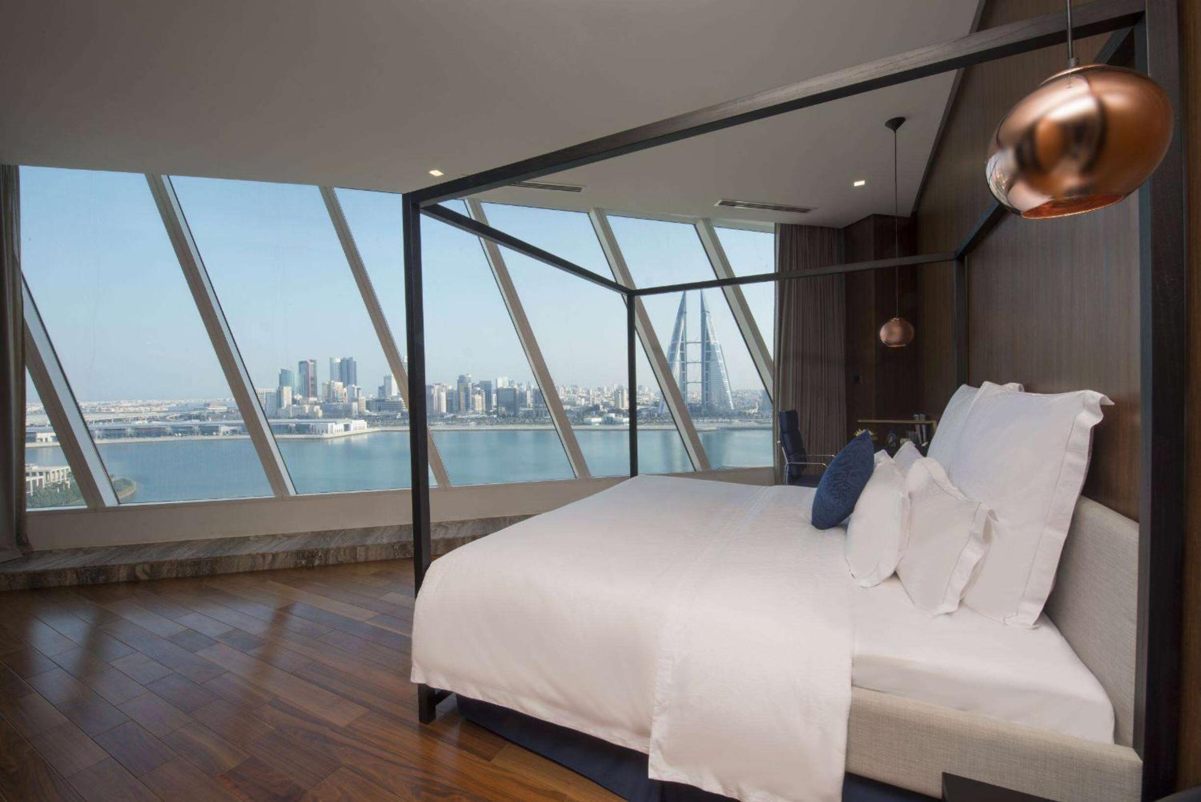 Superior Panoramic Room