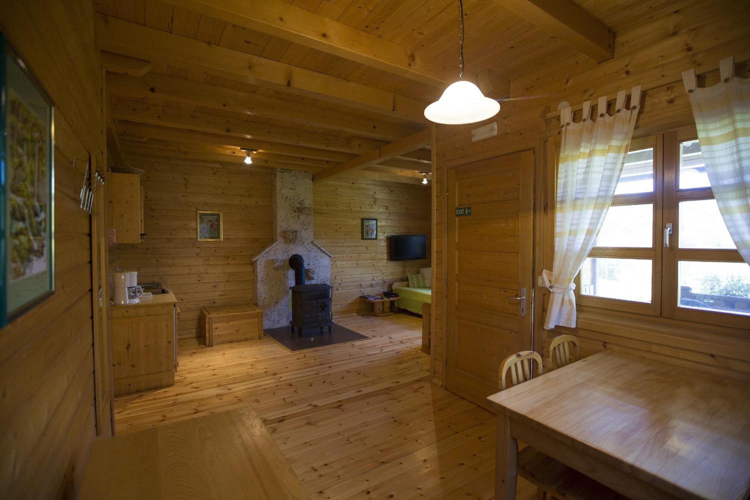 Apartment with Mountain View - Photo 51