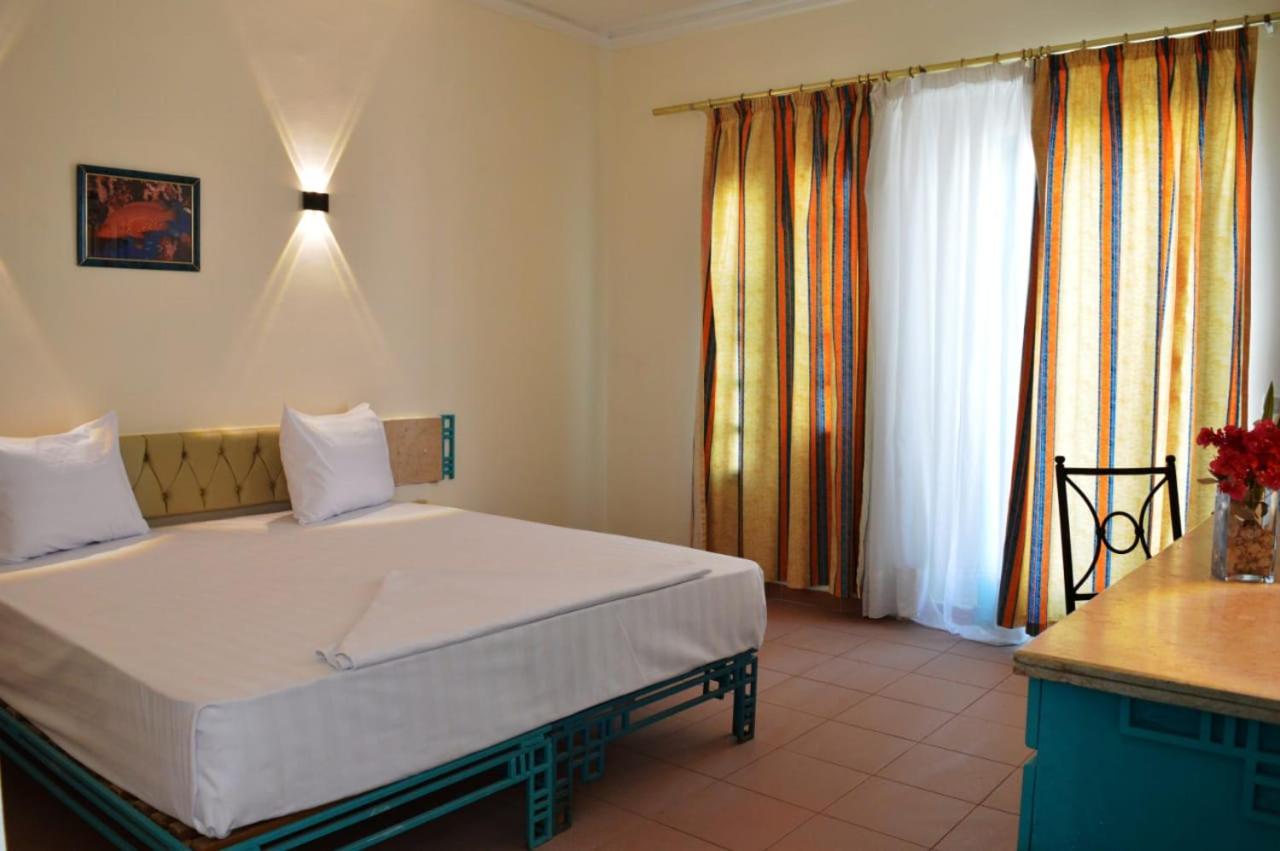 Budget Single Room