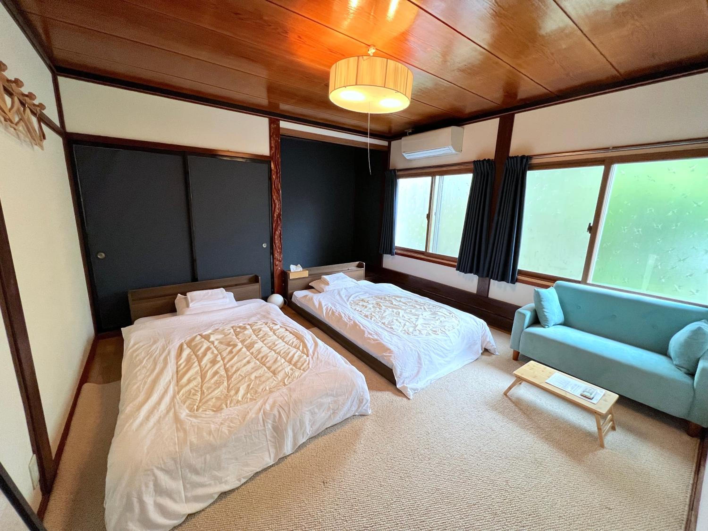 Standard Twin Room photo 1