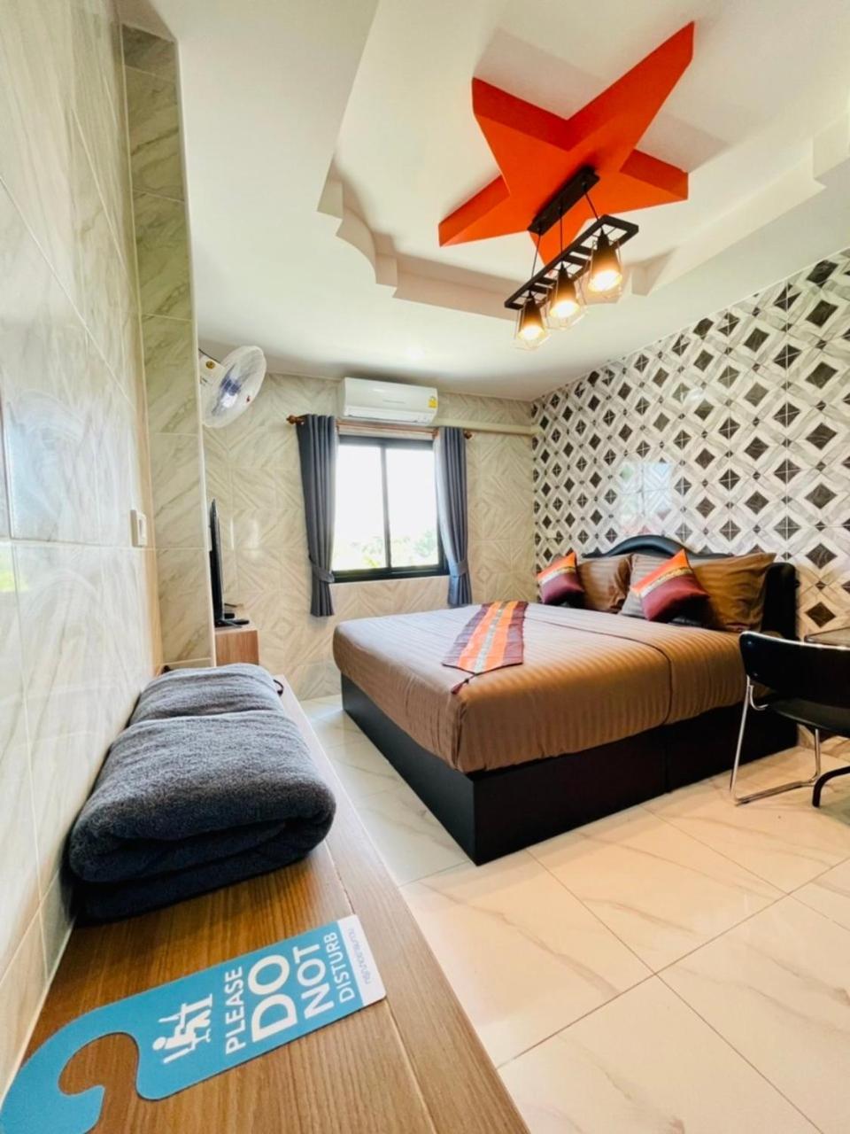 Double Room - Photo 10