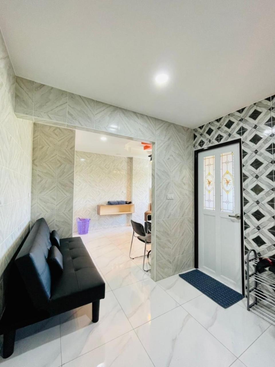 Double Room - Photo 2