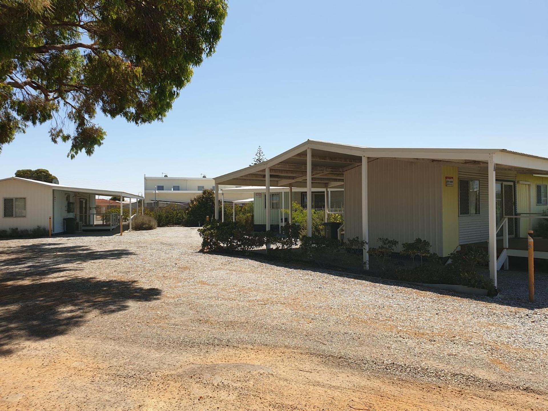 Bungalow photo 2