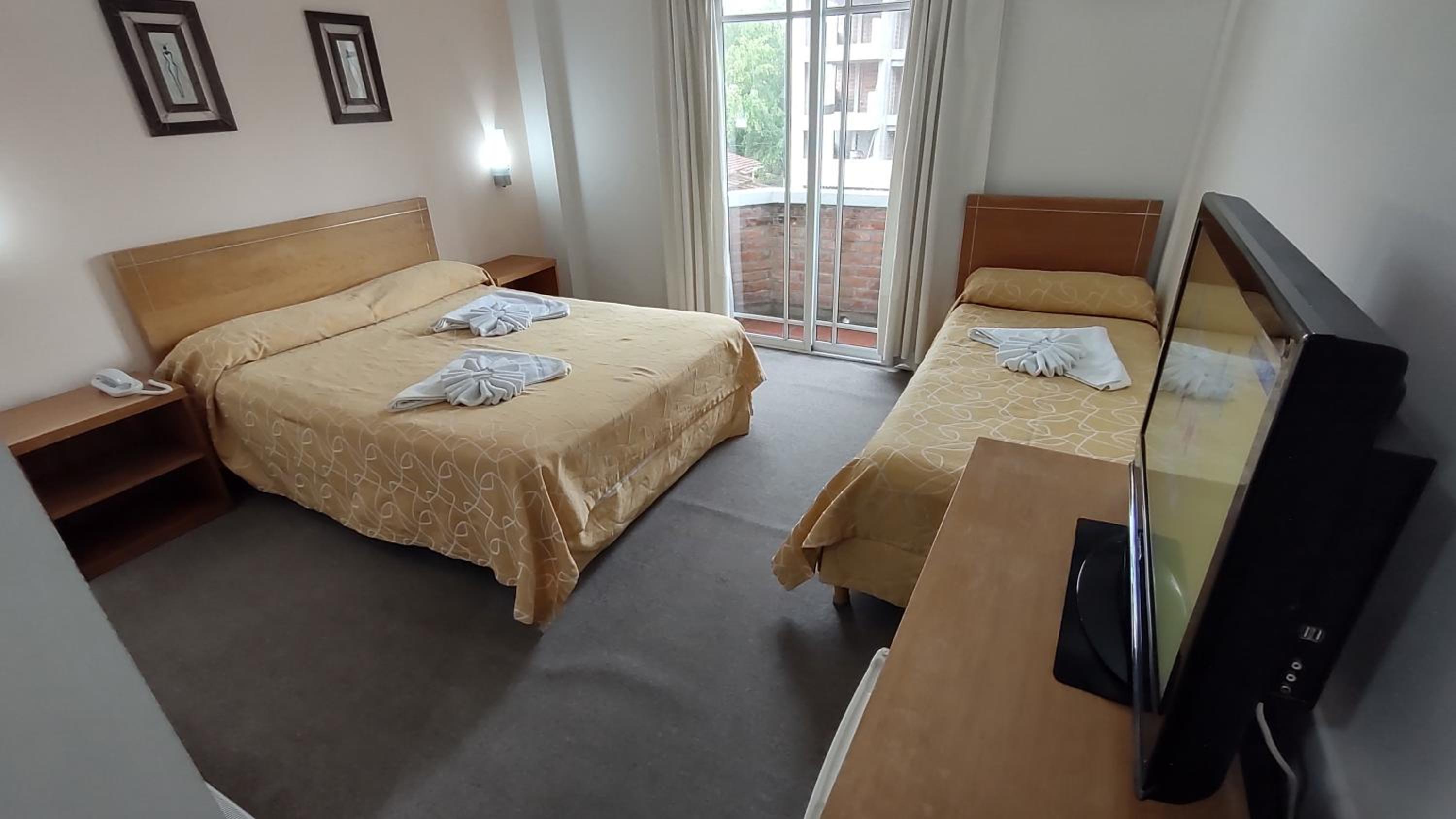 Triple Room photo 3