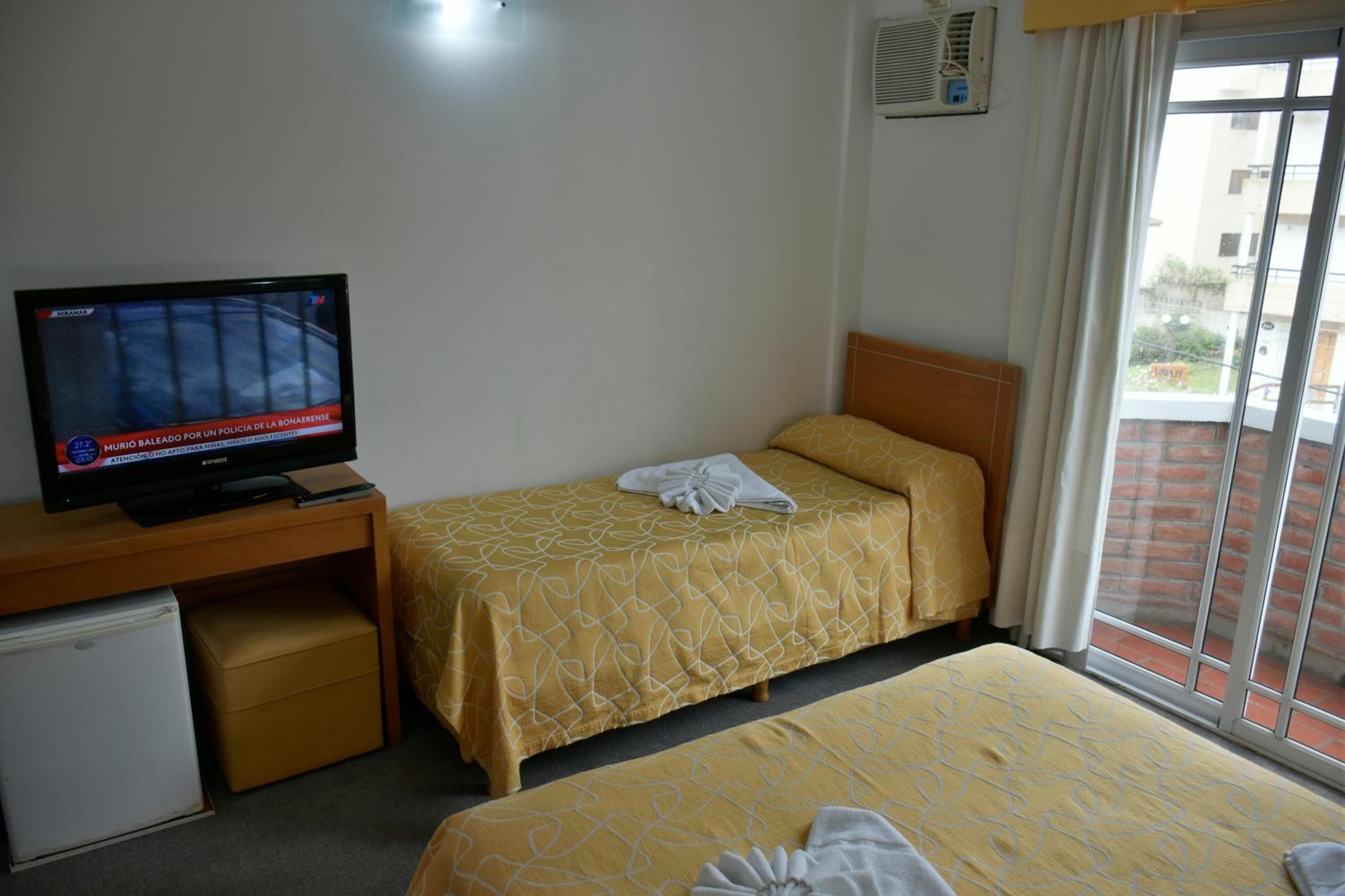 Triple Room photo 2