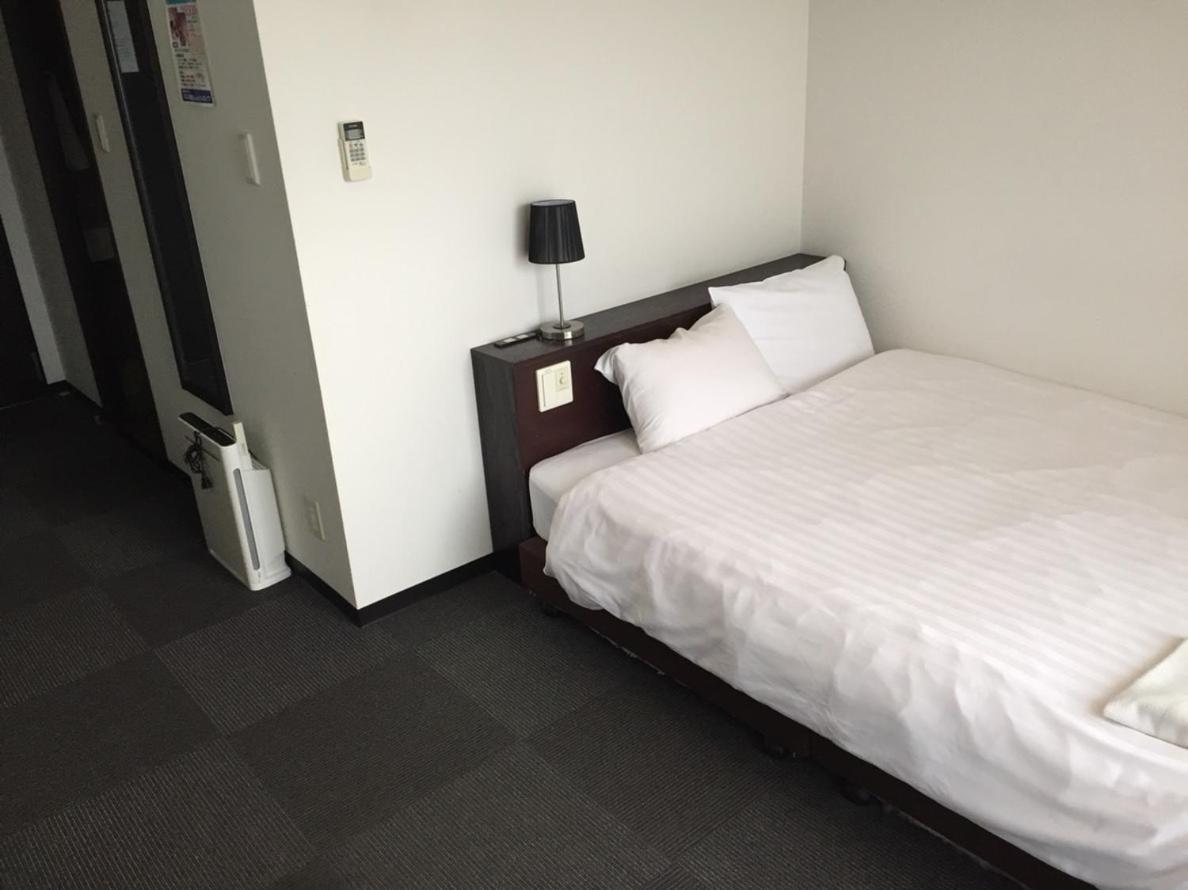 Double Room - Non-Smoking  - Photo 2