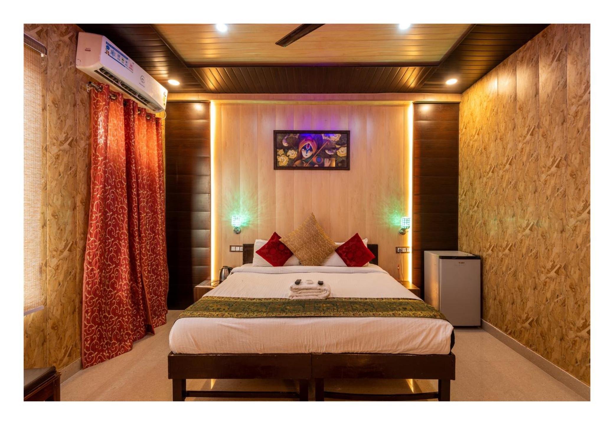 Double Room with Mountain View - Photo 19
