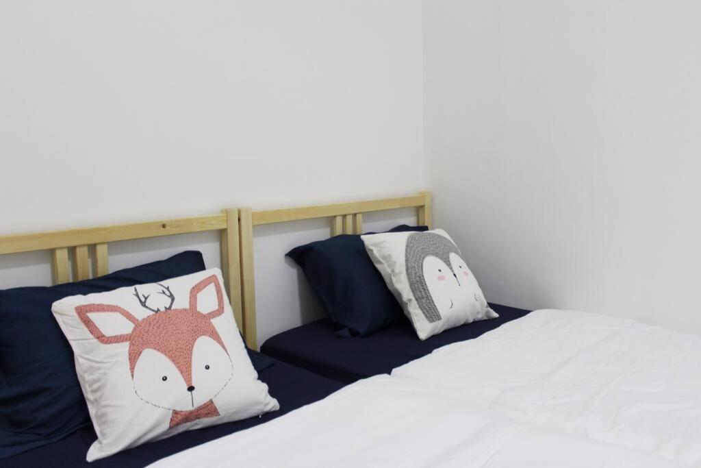 Four-Bedroom House photo 2