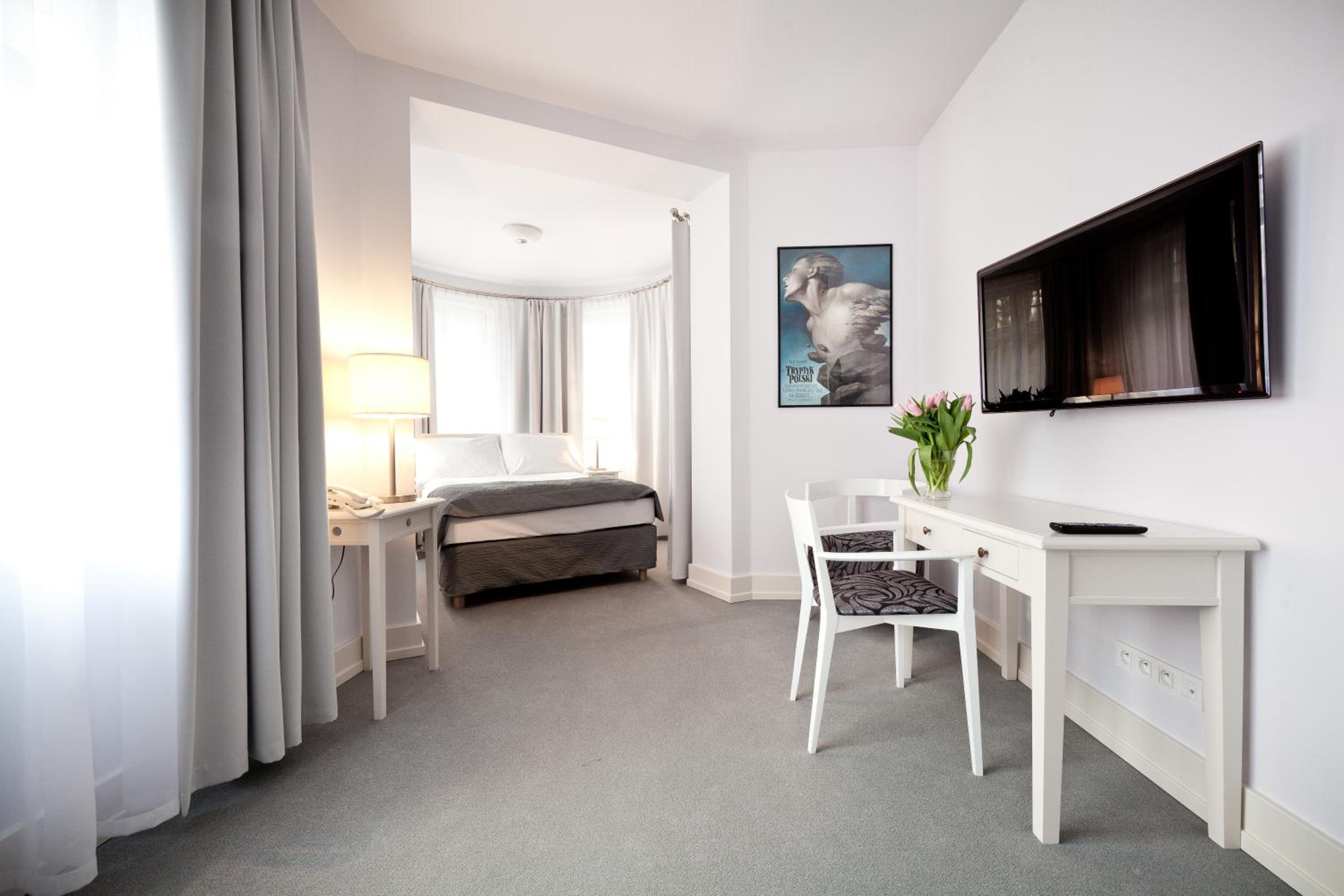 Deluxe Double or Twin Room photo 1