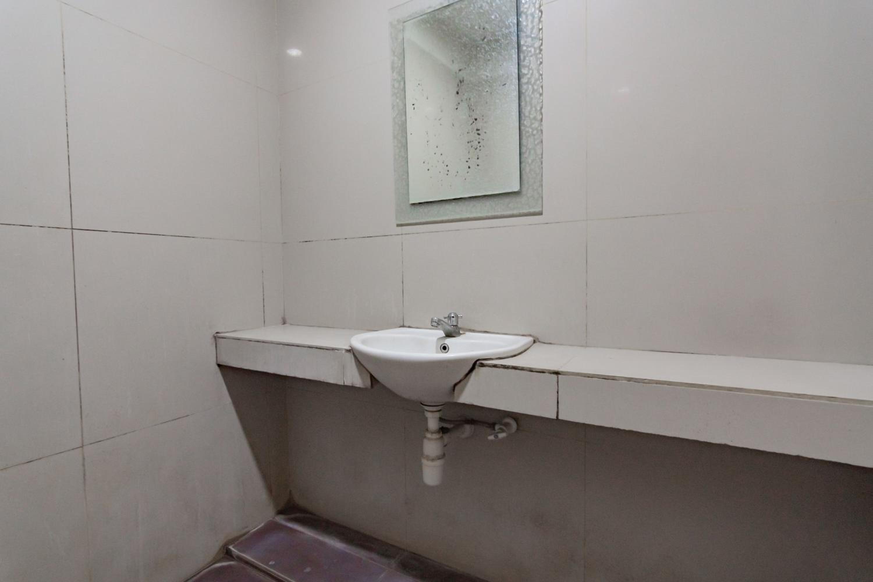 Superior Twin Room - Photo 5