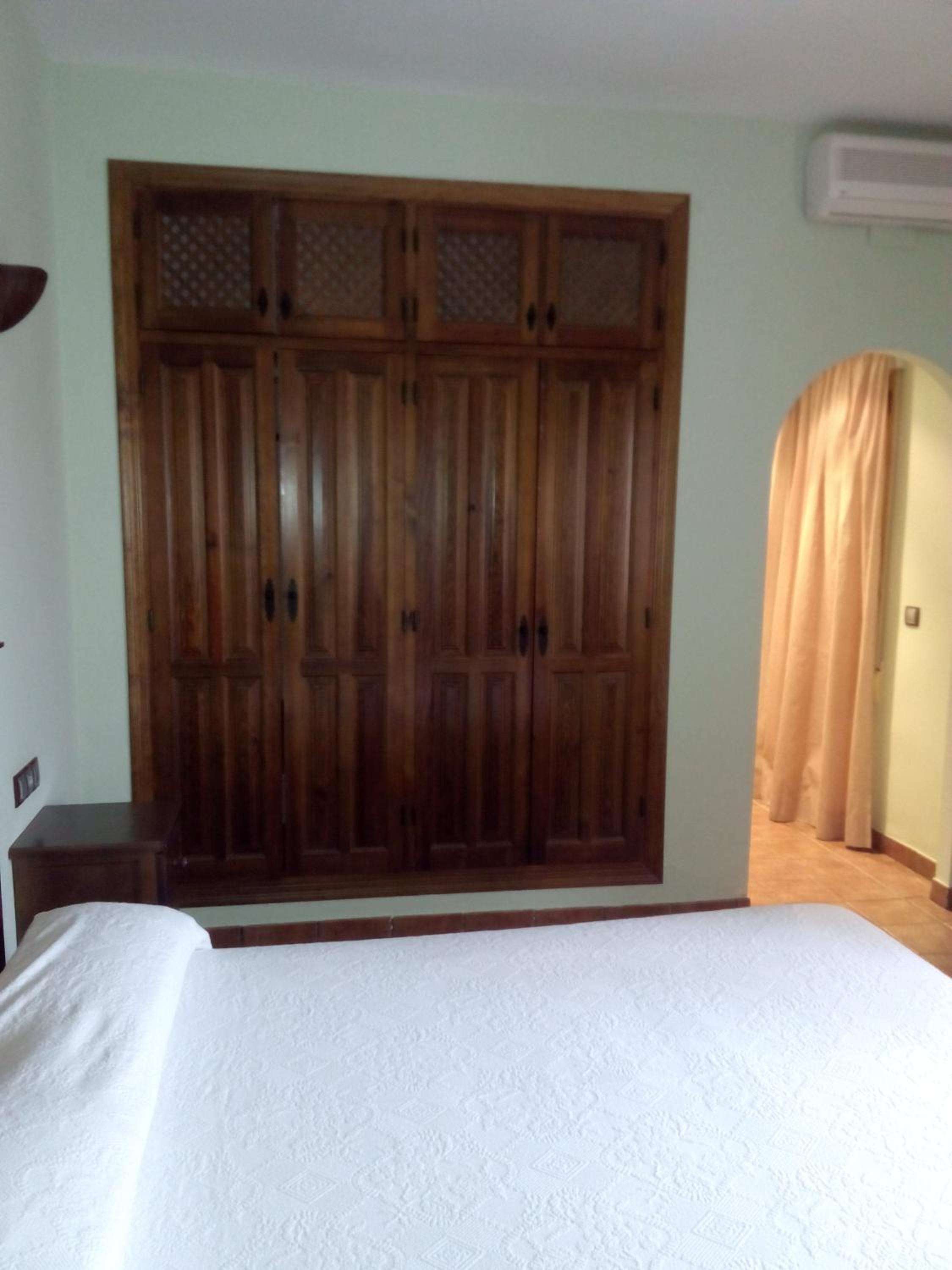 Double or Twin Room - Photo 22