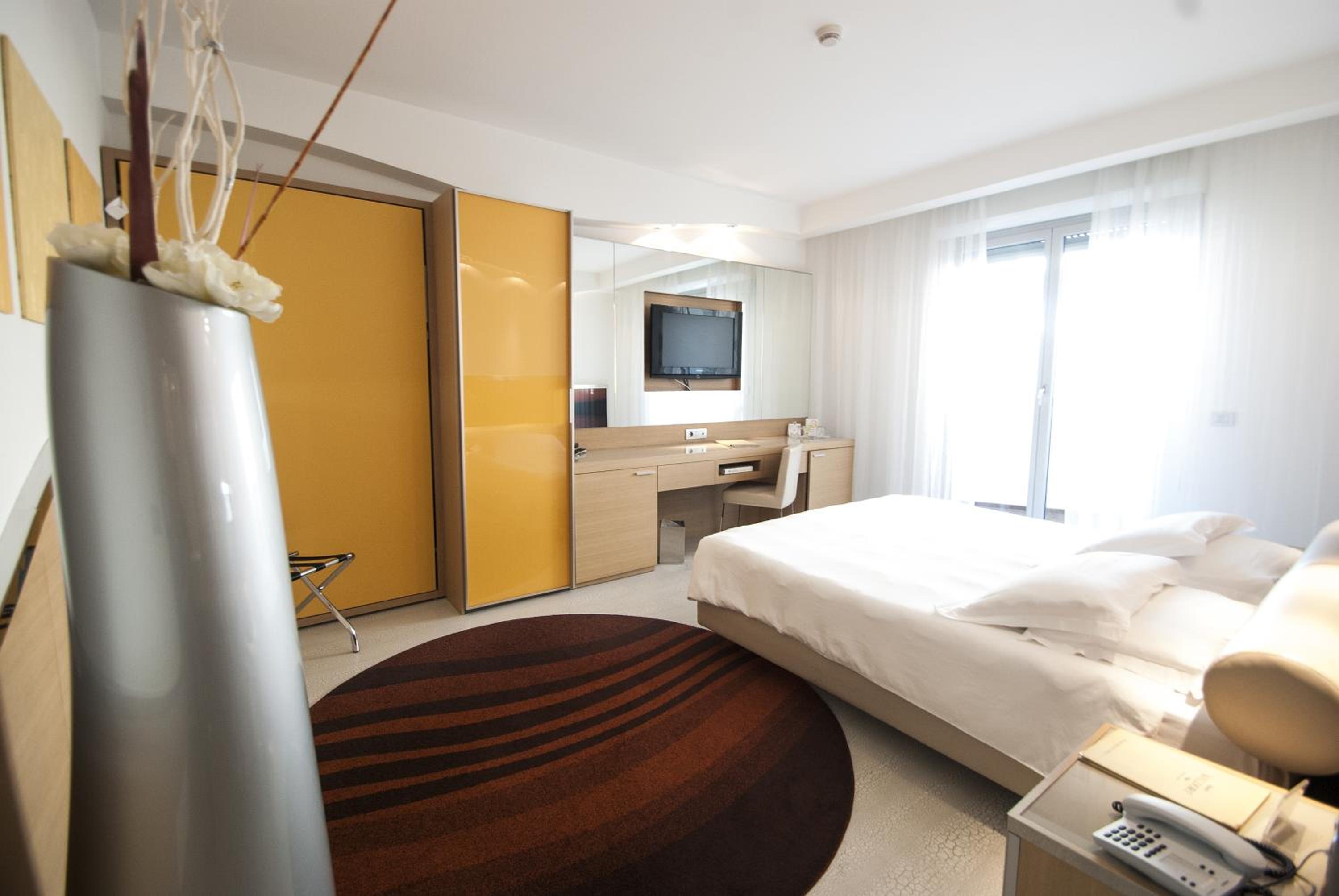 Comfort Double or Twin Room - Photo 2