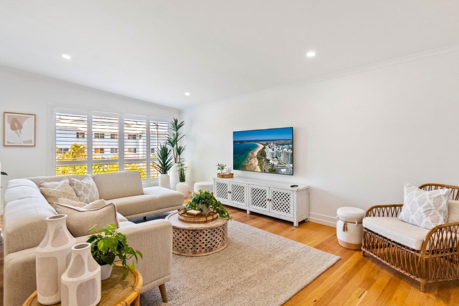 Three-Bedroom House photo 1