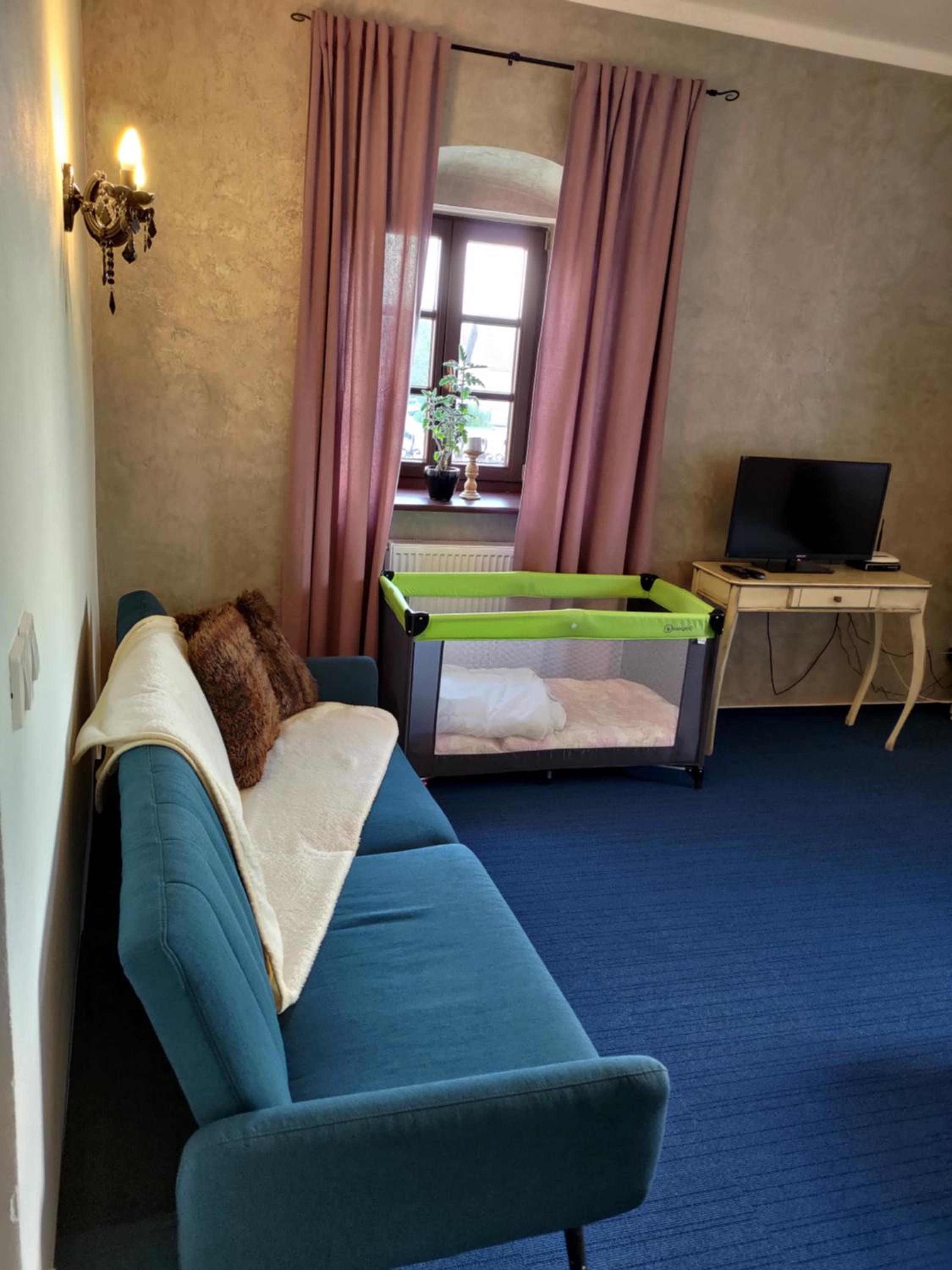 Large Double Room photo 1