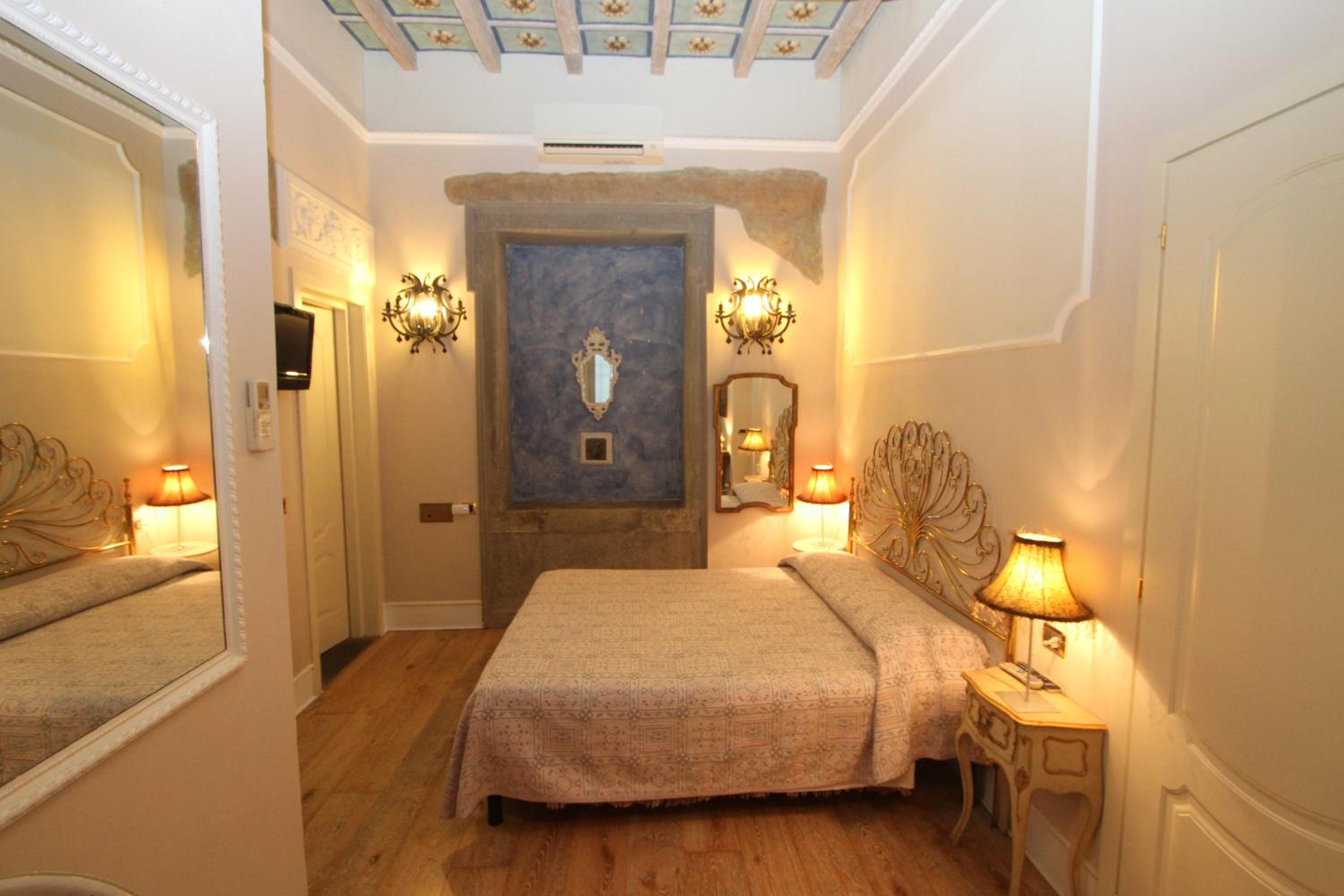 Superior Double Room photo 1