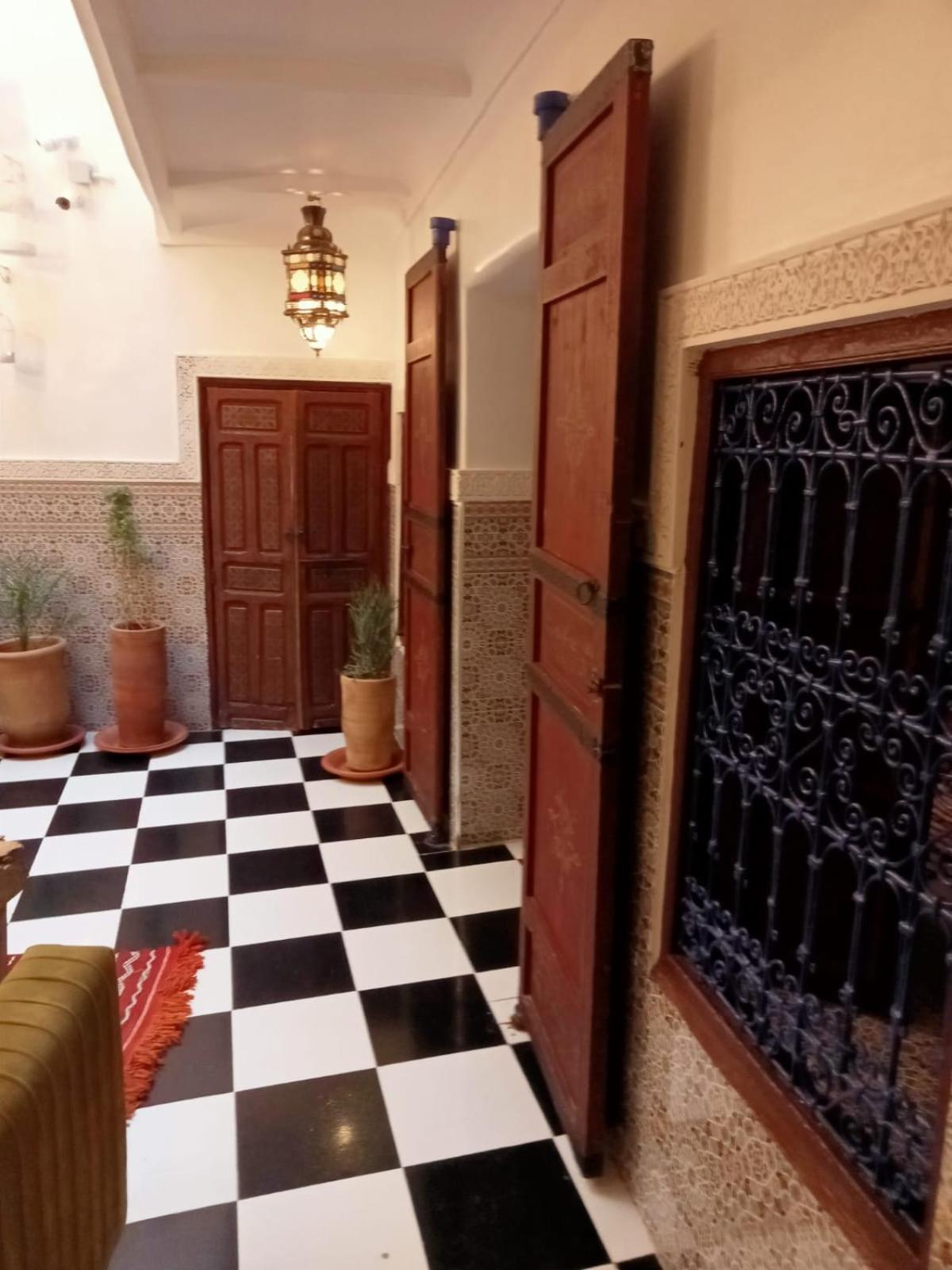 Four-Bedroom House - Photo 8