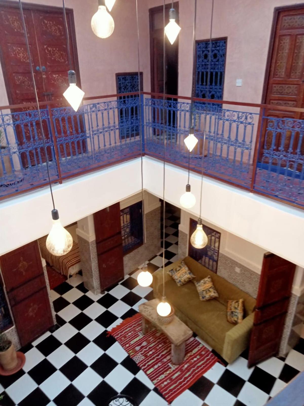 Four-Bedroom House - Photo 27