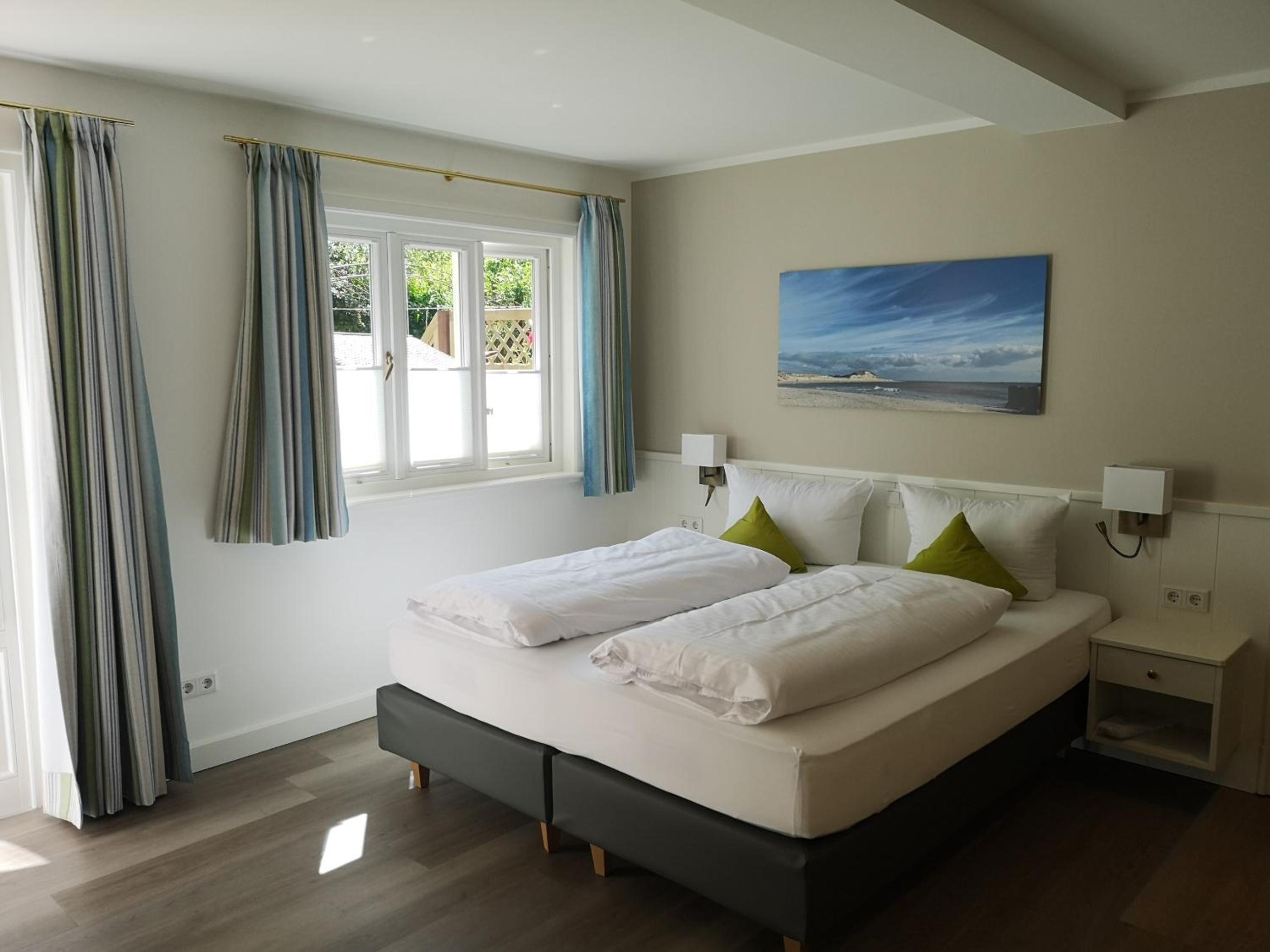 Deluxe Junior Suite photo 1