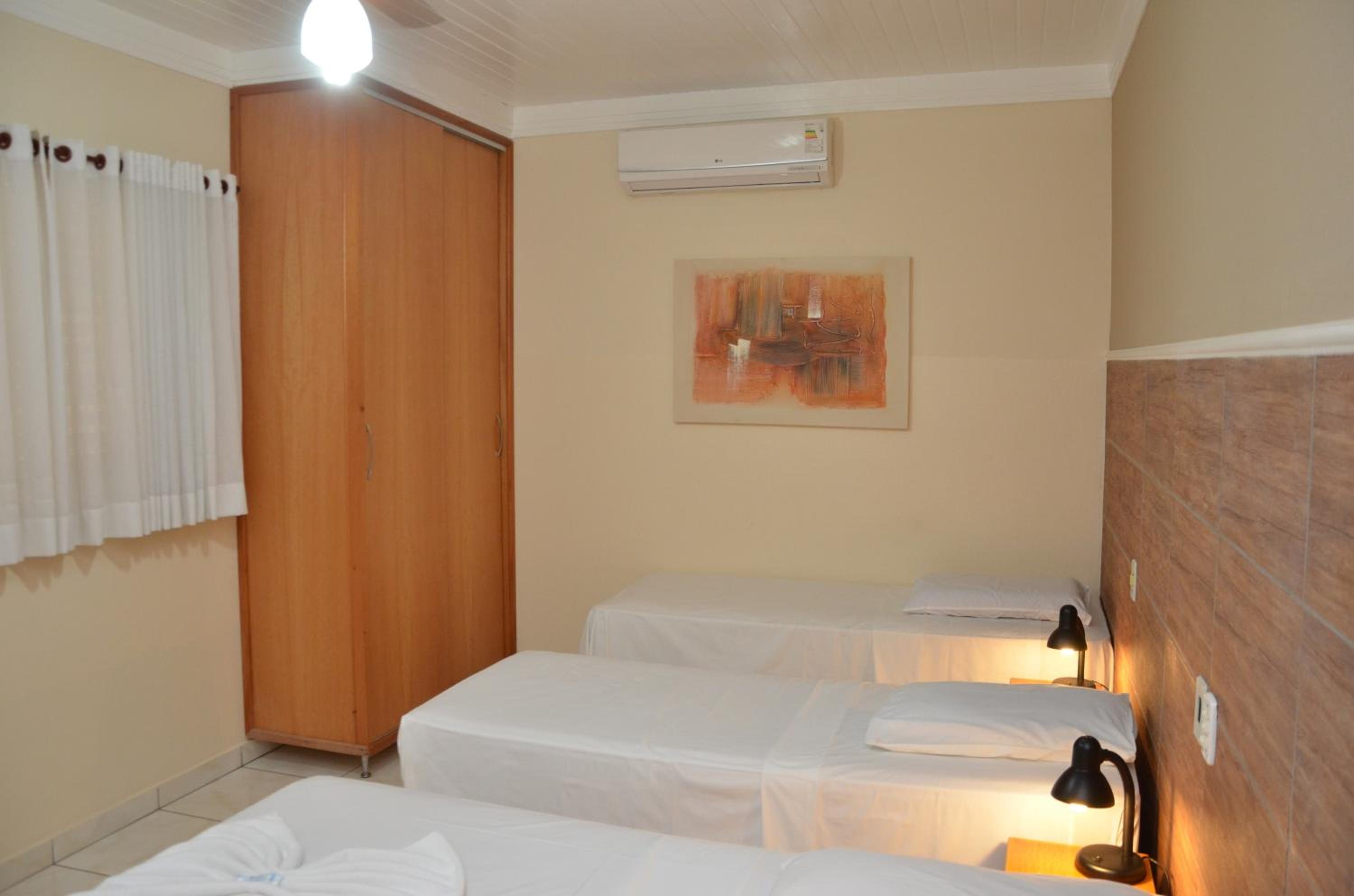 Quadruple Room - Photo 2