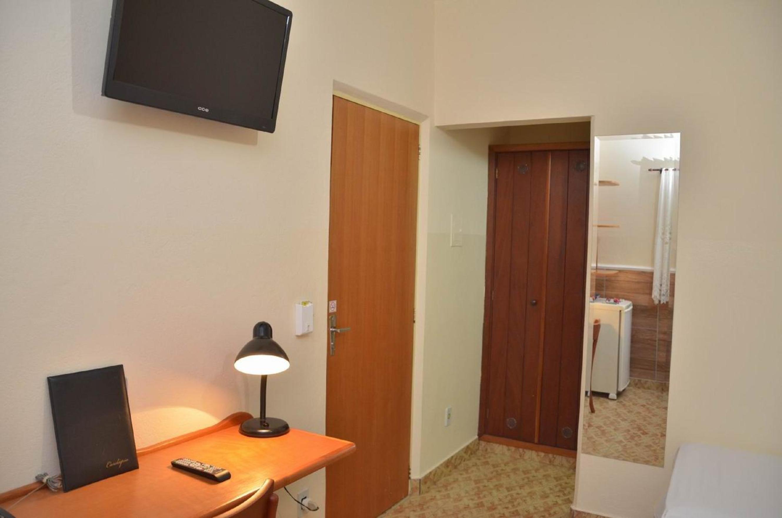 Standard Triple Room - Photo 25