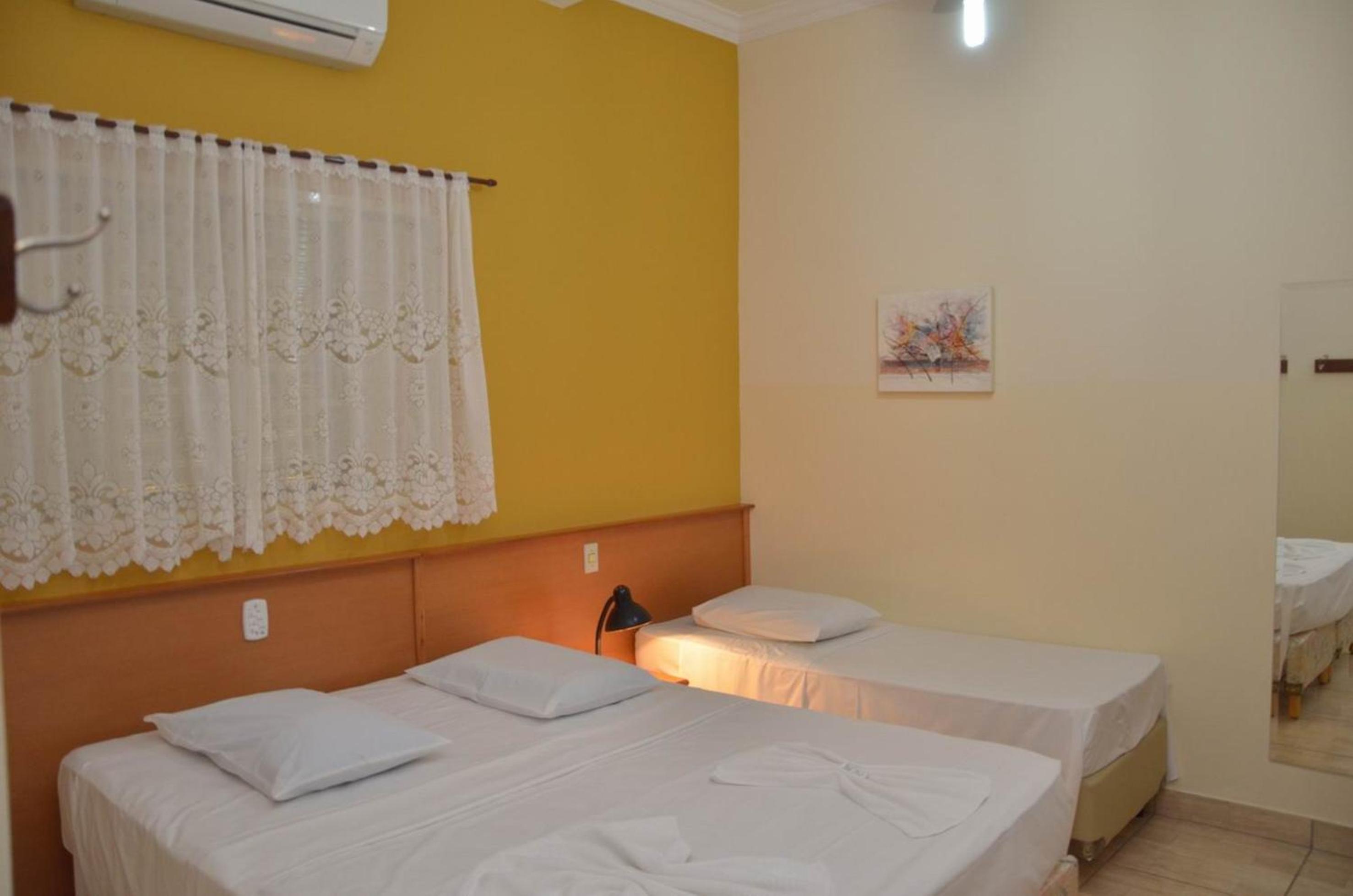 Standard Triple Room - Photo 18