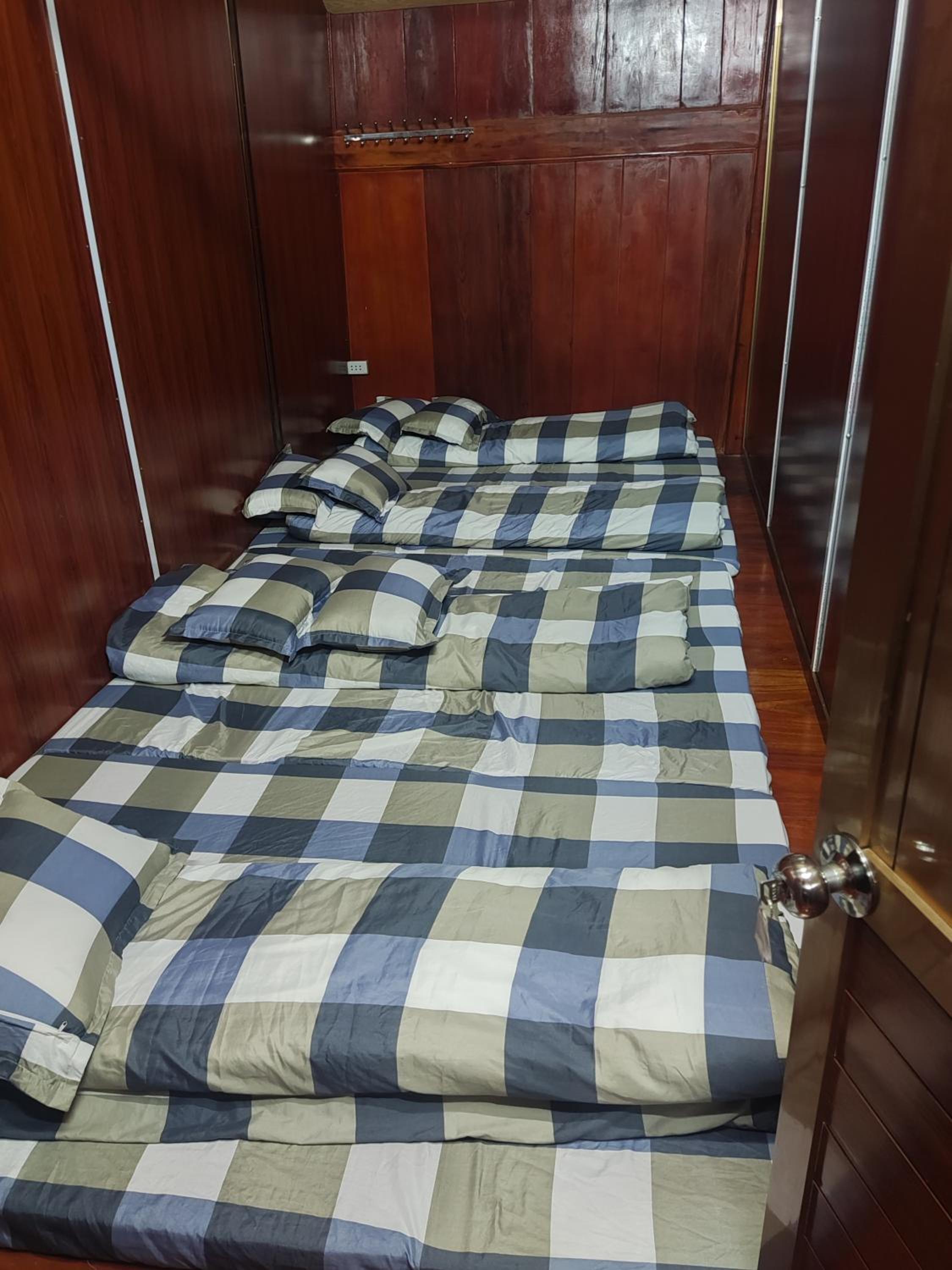 Mixed Dormitory Room photo 2