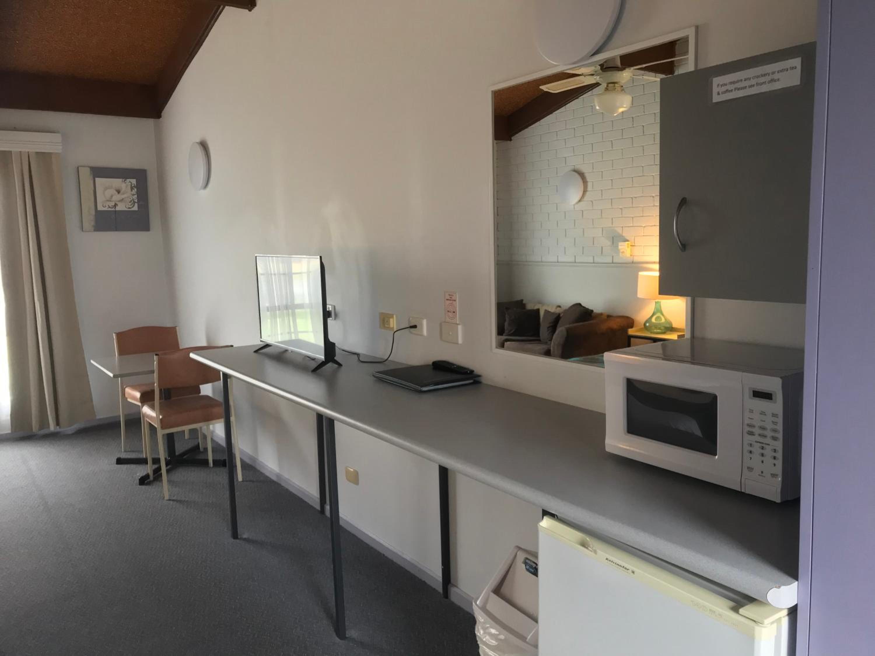 Double Room - Photo 10