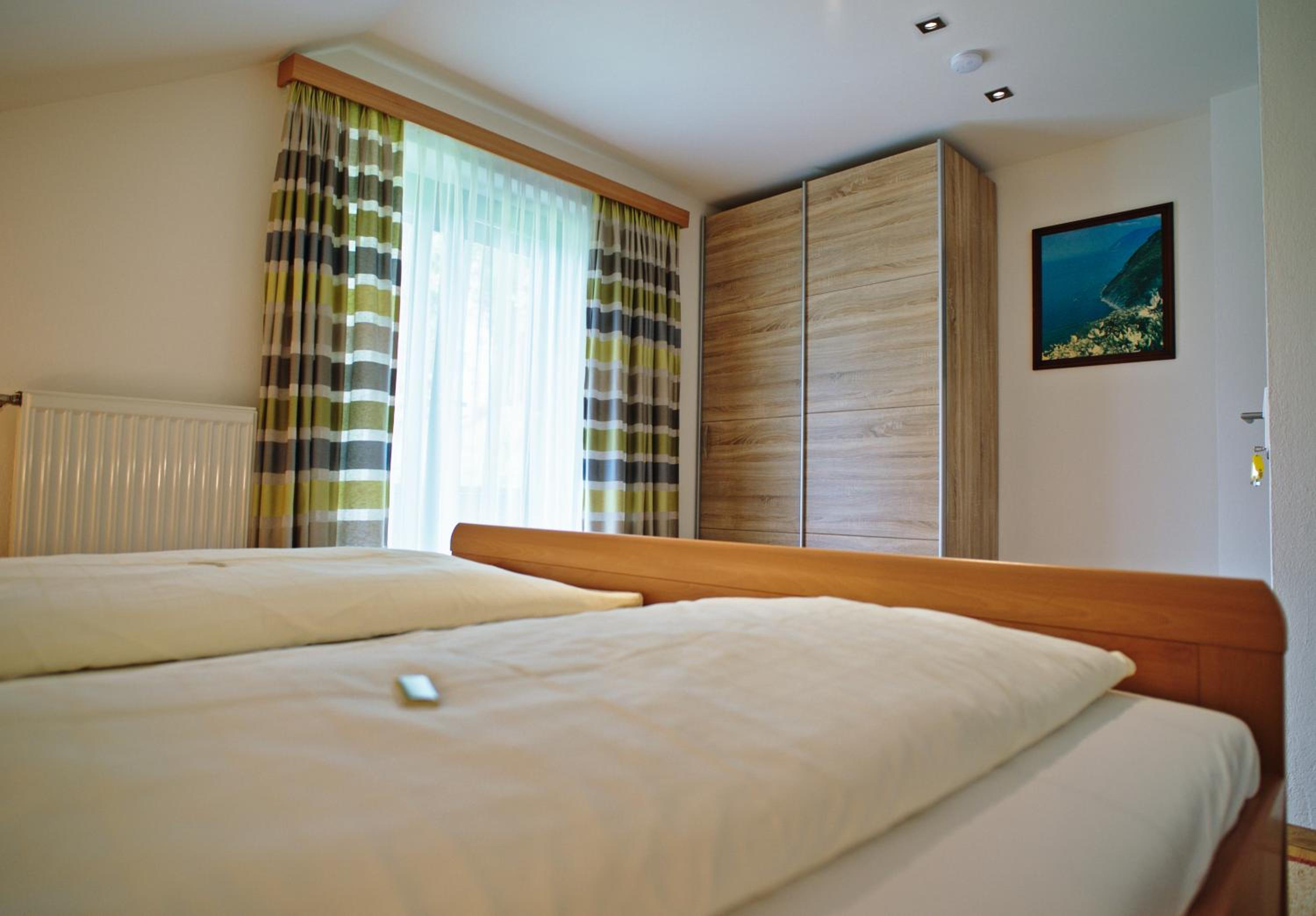 Two-Bedroom Apartment (2-4 Adults) photo 3