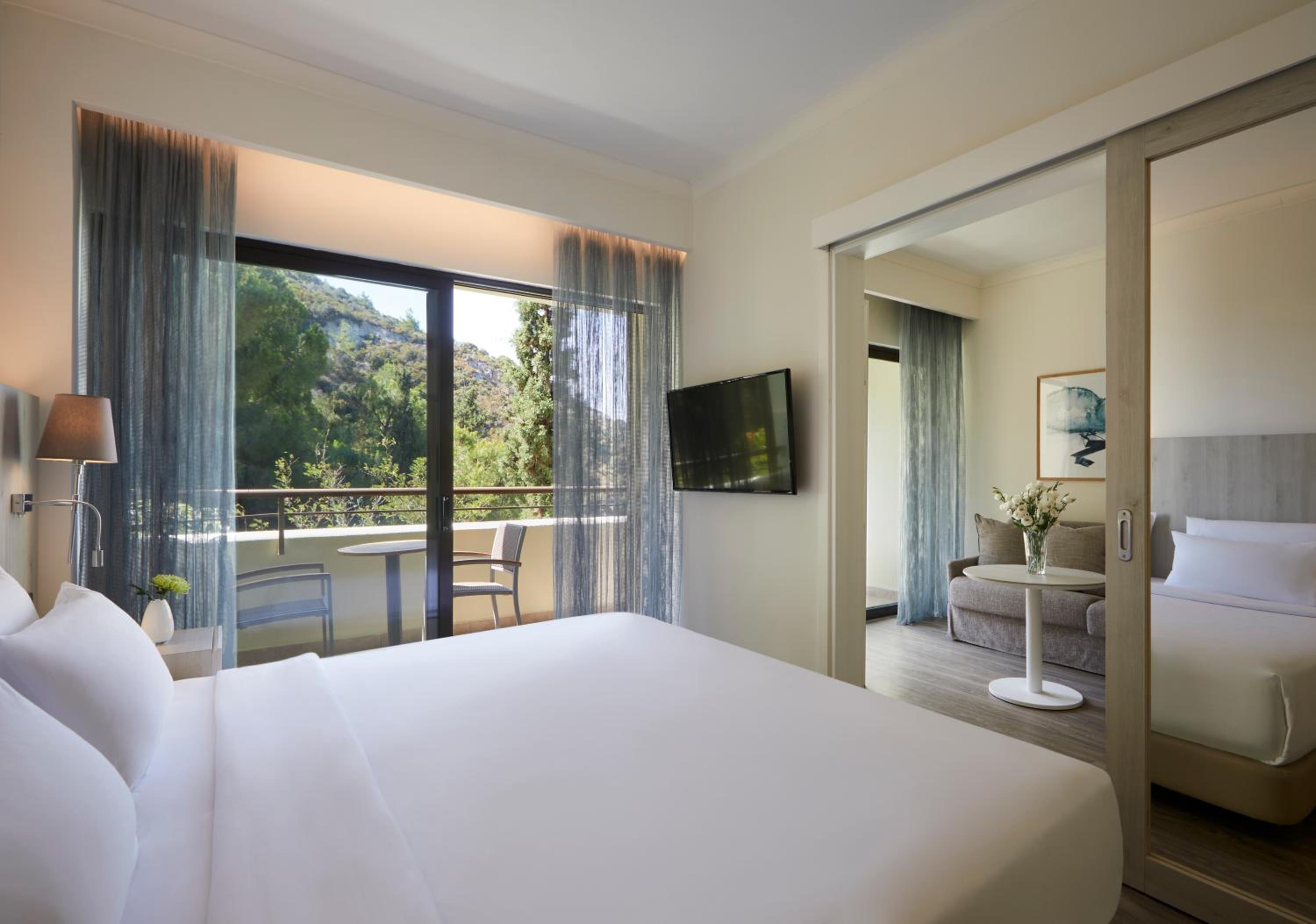 Junior Suite with Forest View