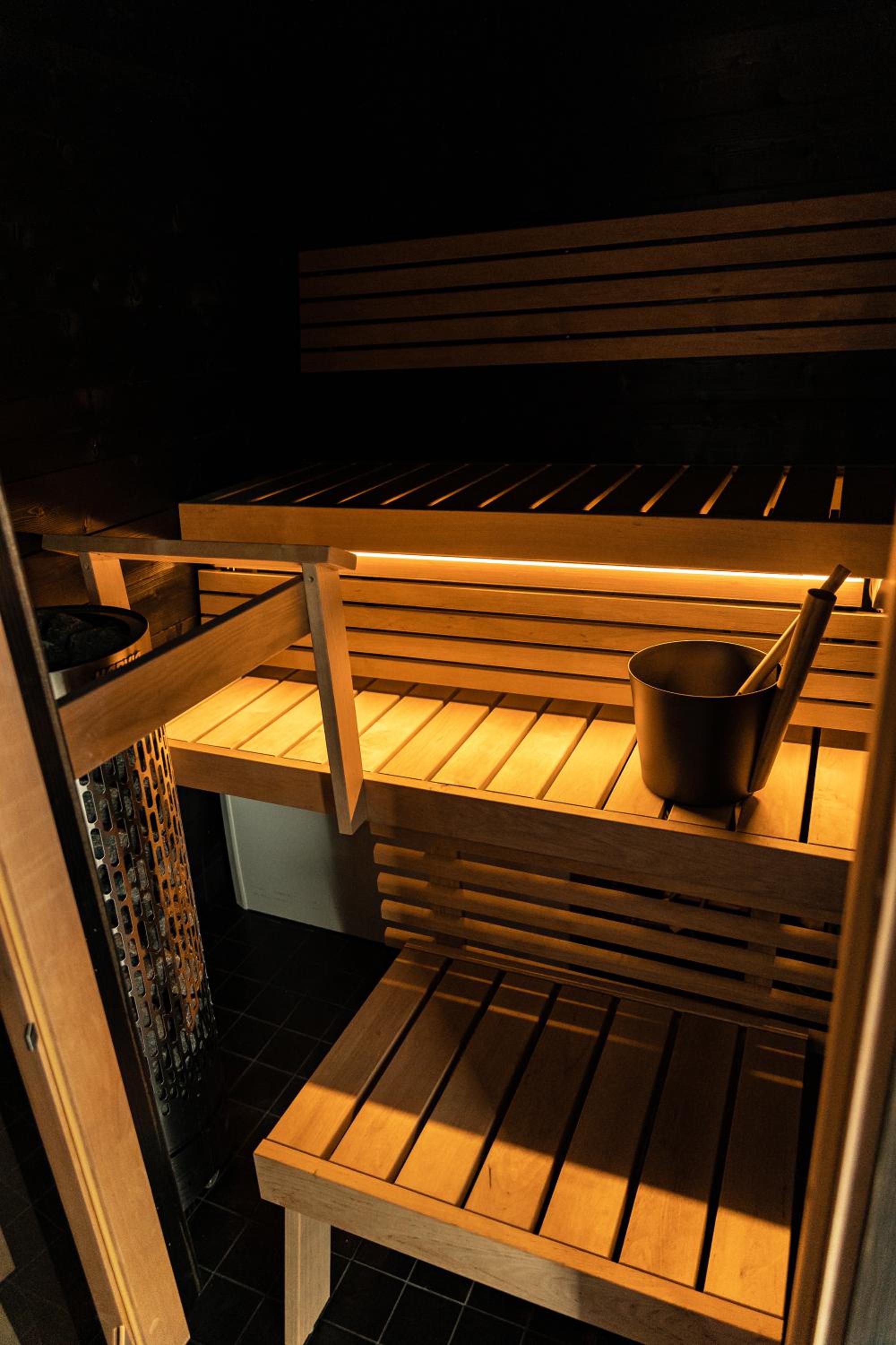 Suite with Sauna photo 2