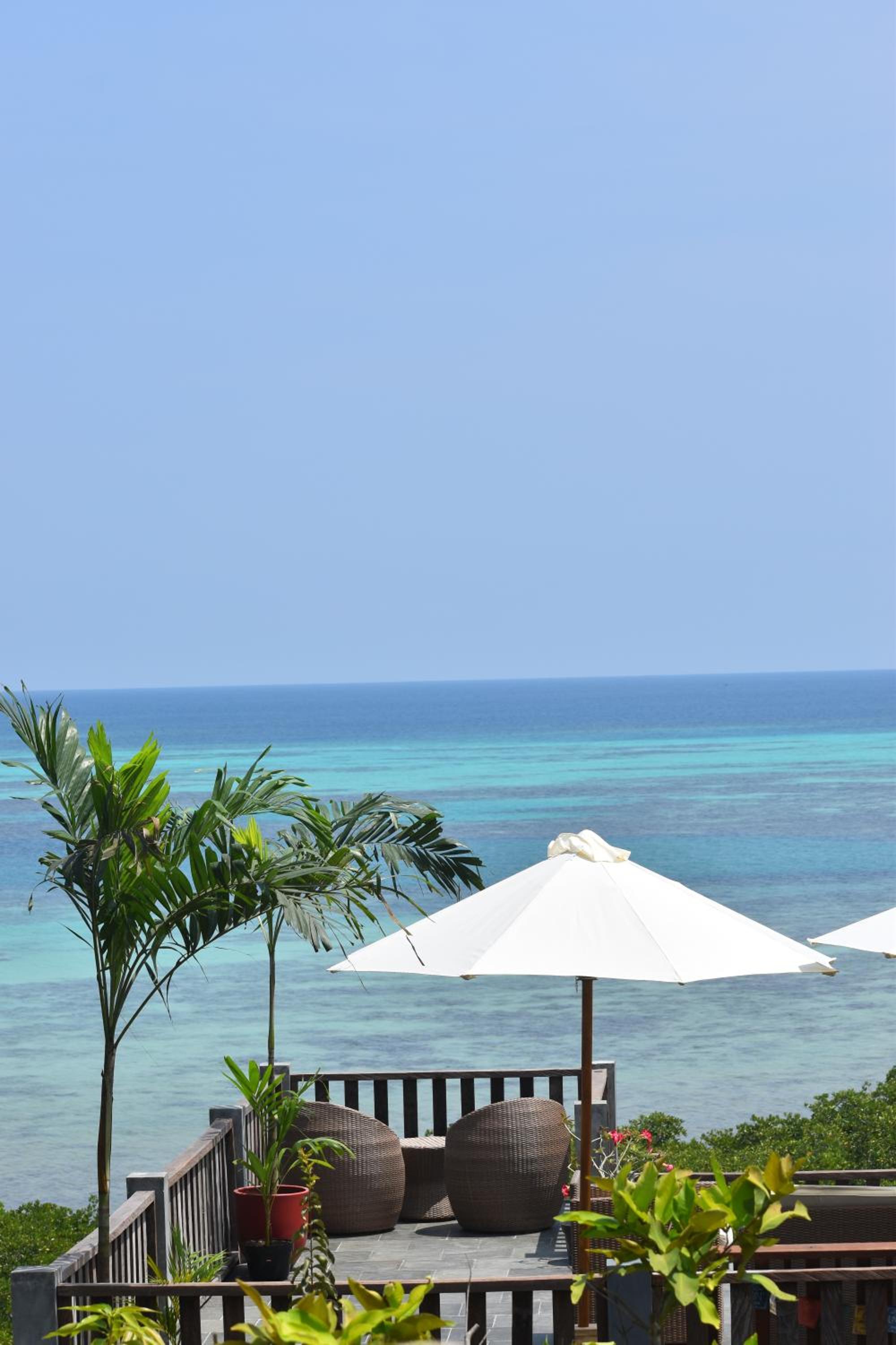 One-Bedroom Villa - Photo 9