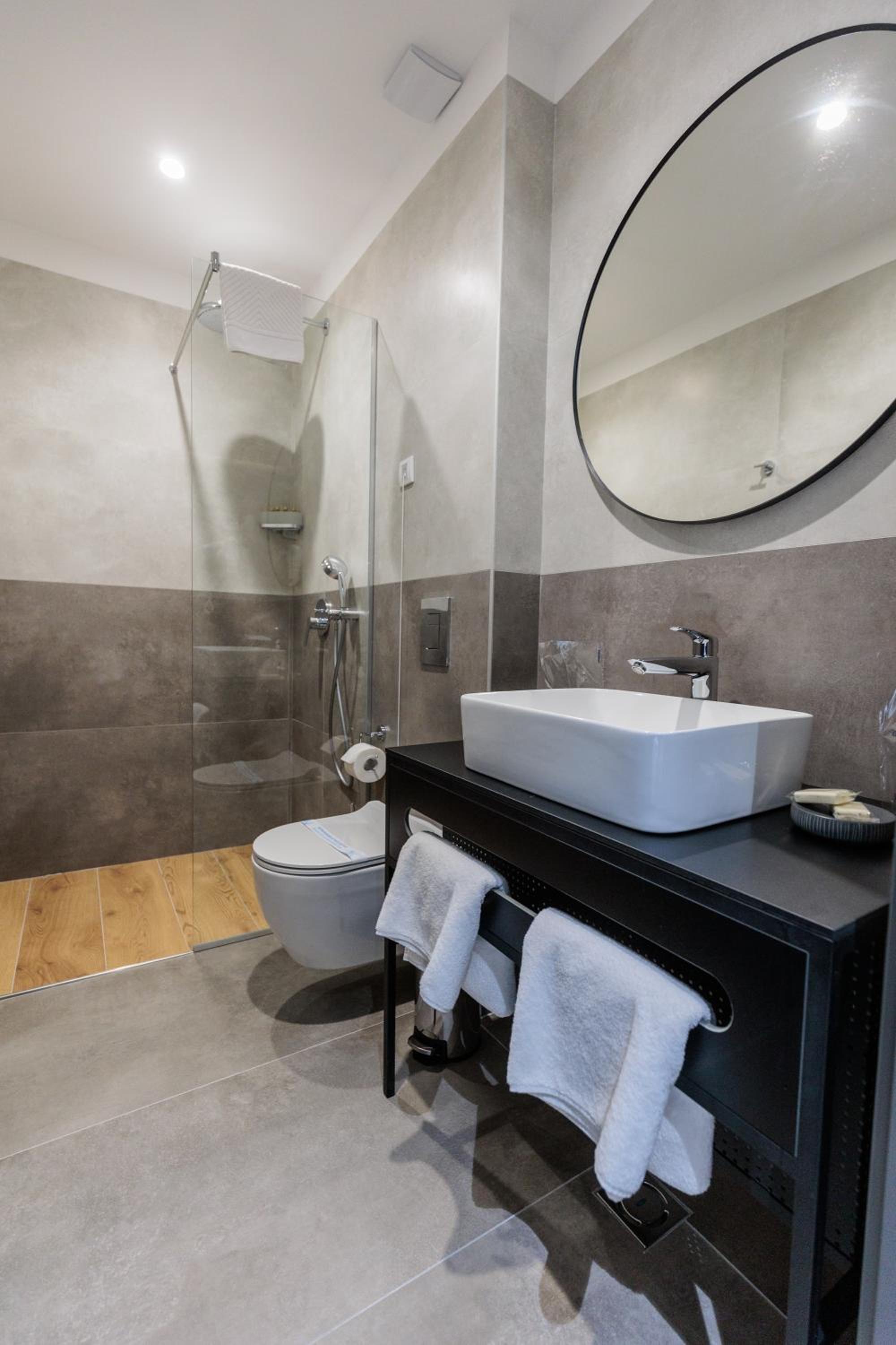 Standard Single Room photo 2