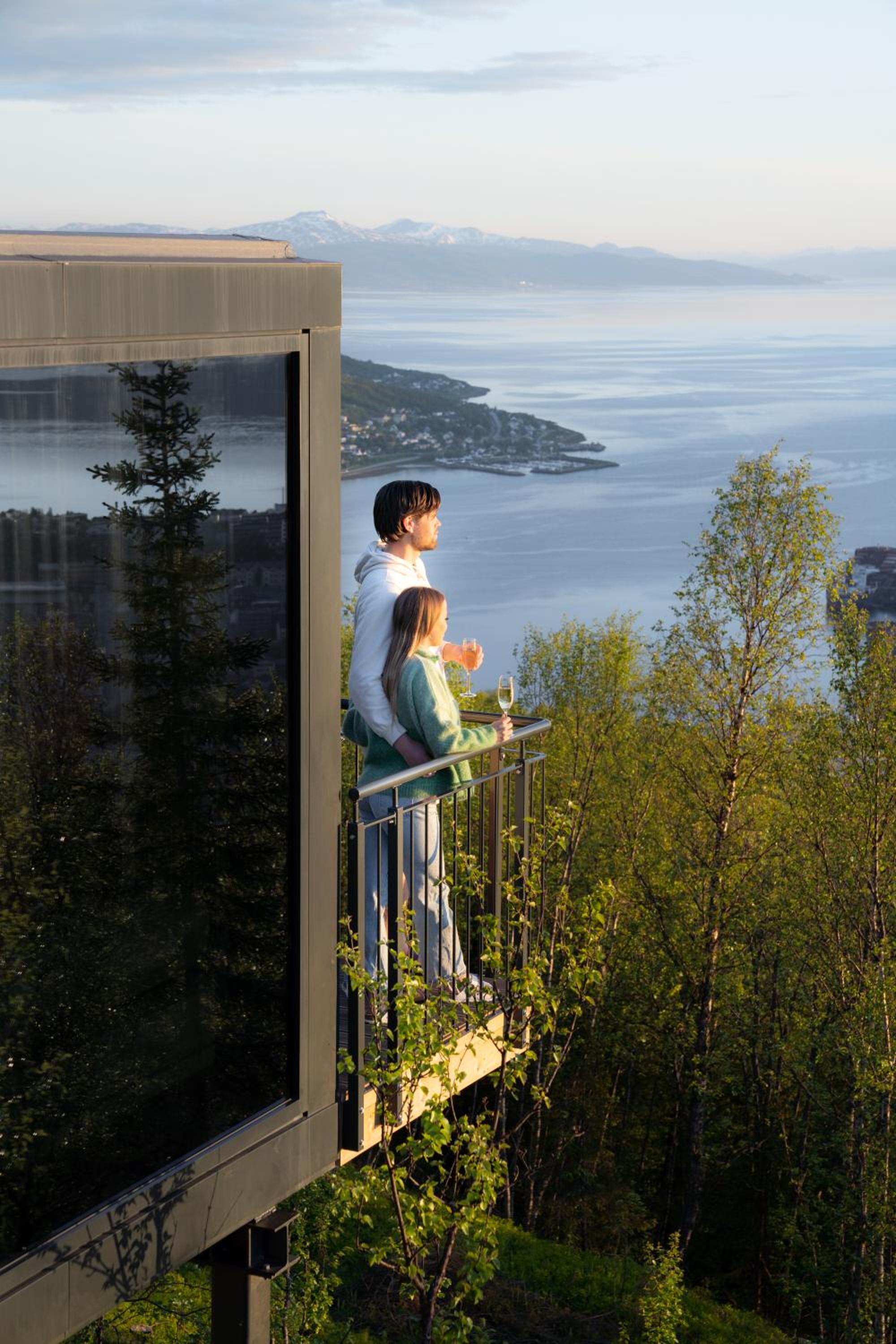 One-Bedroom Apartment - Photo 4