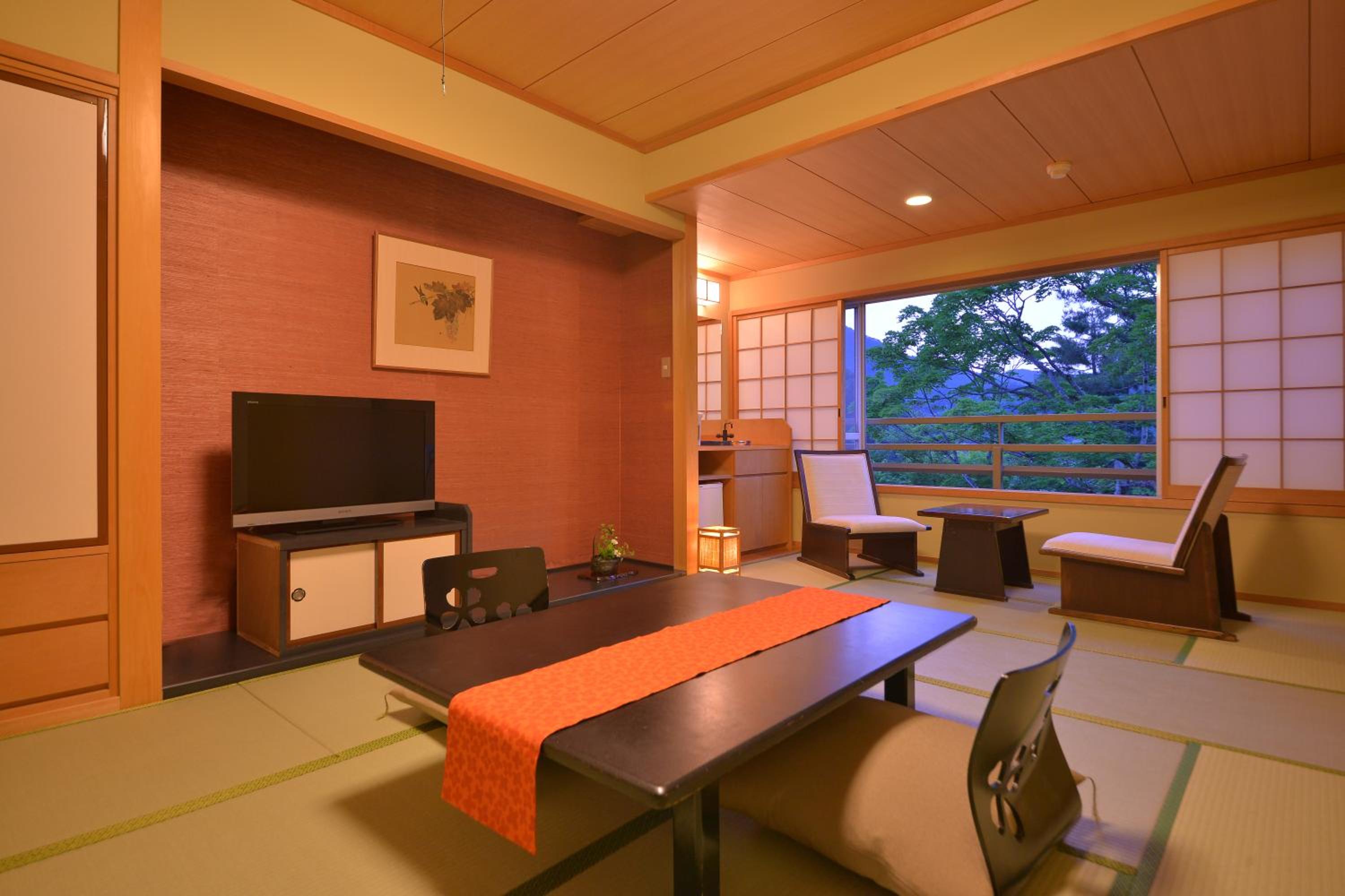 Standard Japanese-Style Room with Shower - Non-Smoking