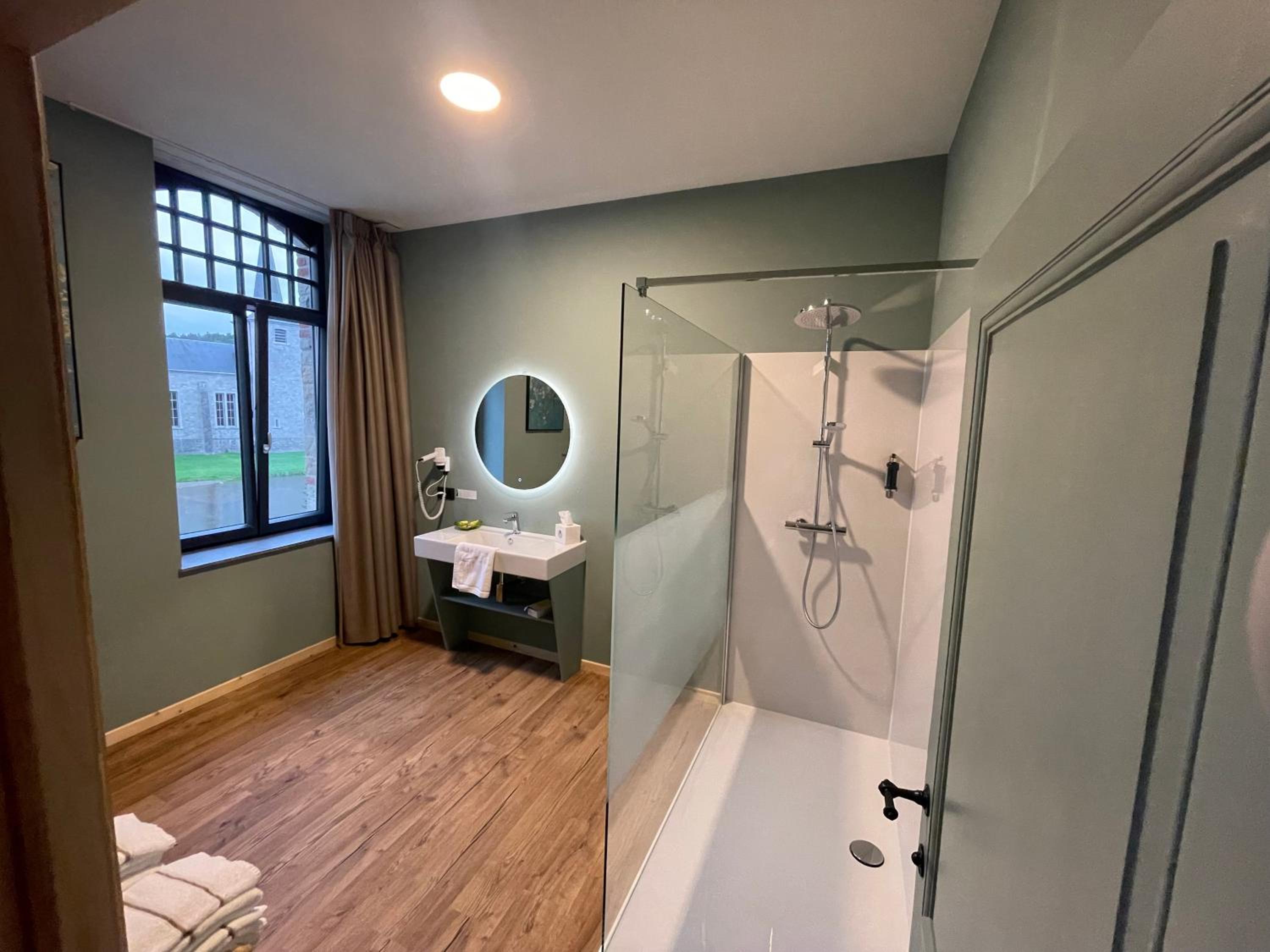 Double Room - Photo 14