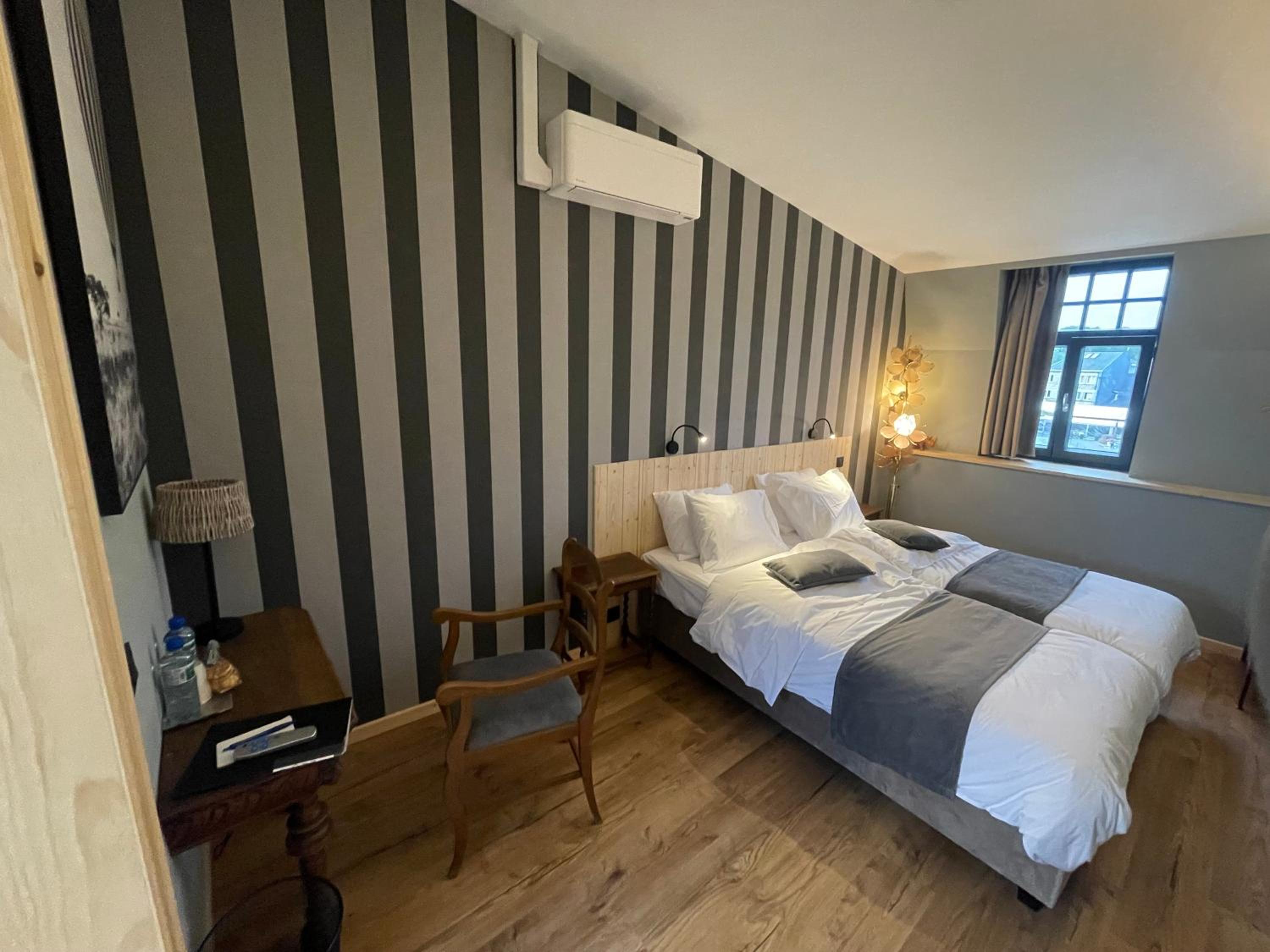 Double Room - Photo 6