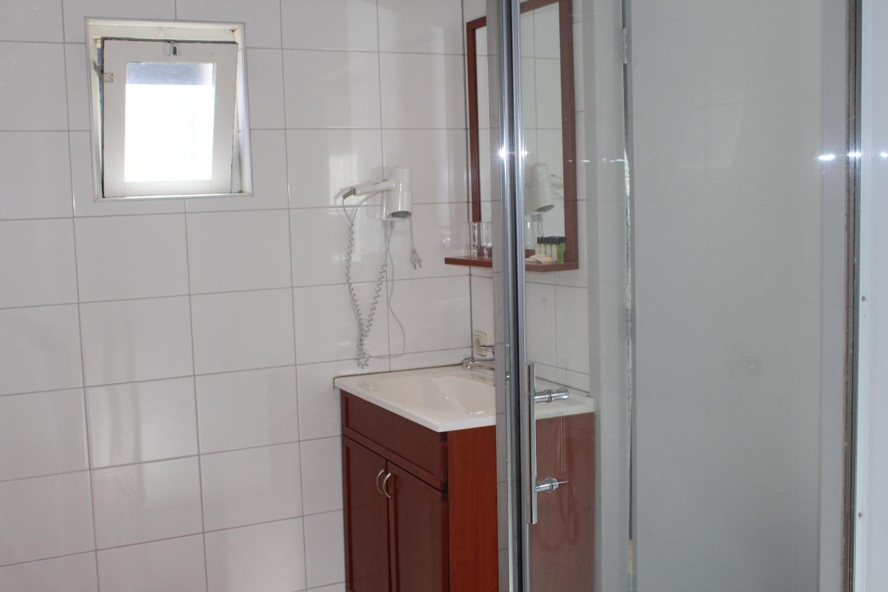 Family Room with Bathroom - Photo 8