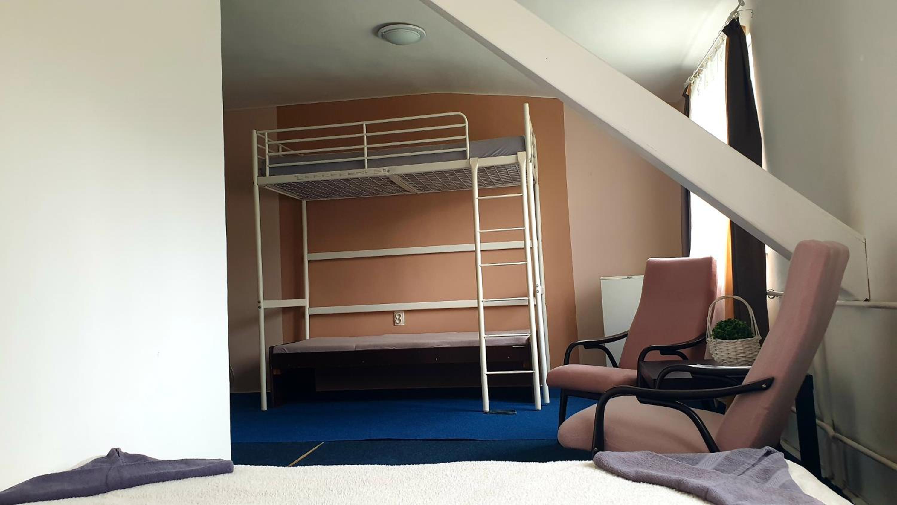 Quadruple Room with Mountain View photo 2
