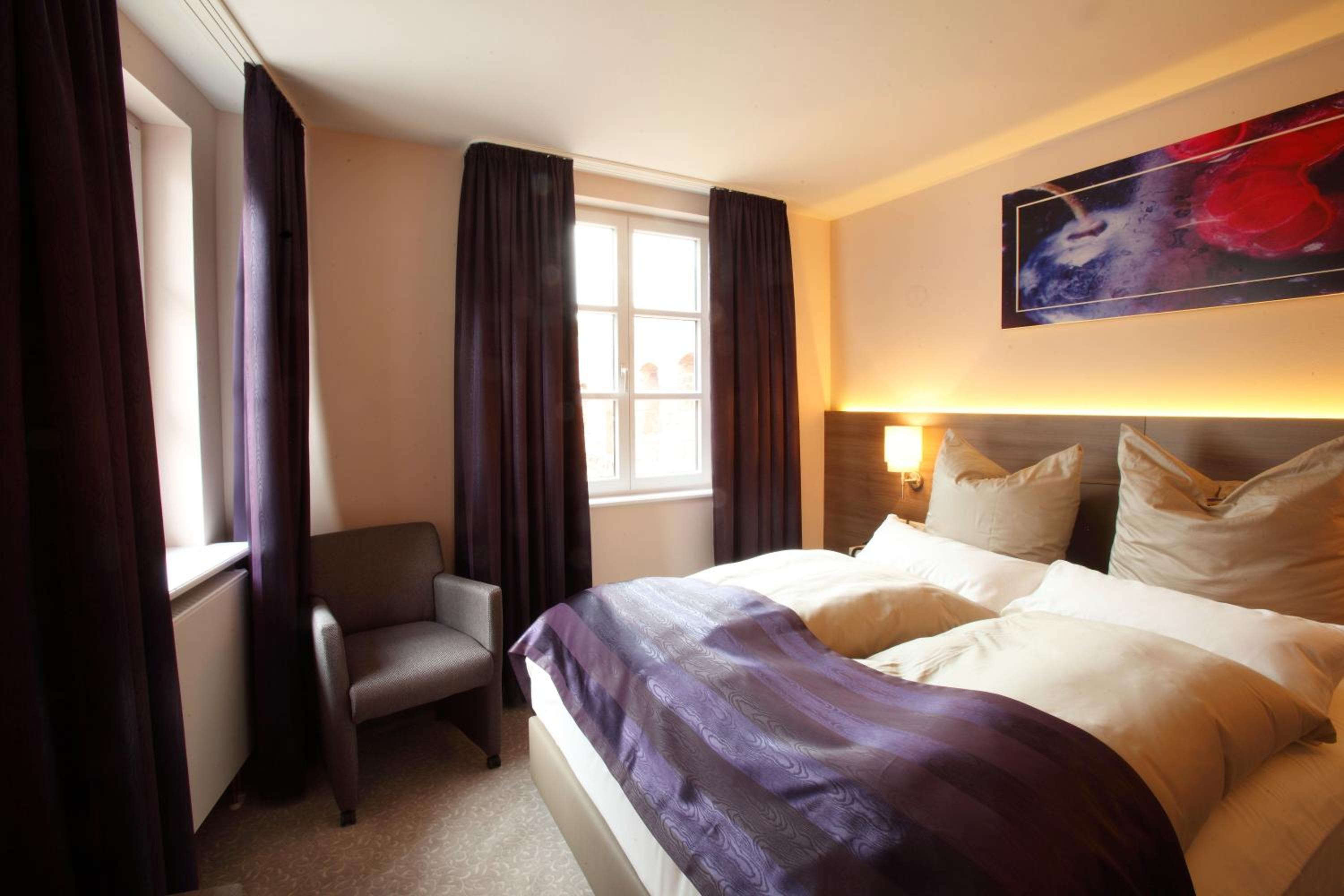 Standard Double Room photo 2