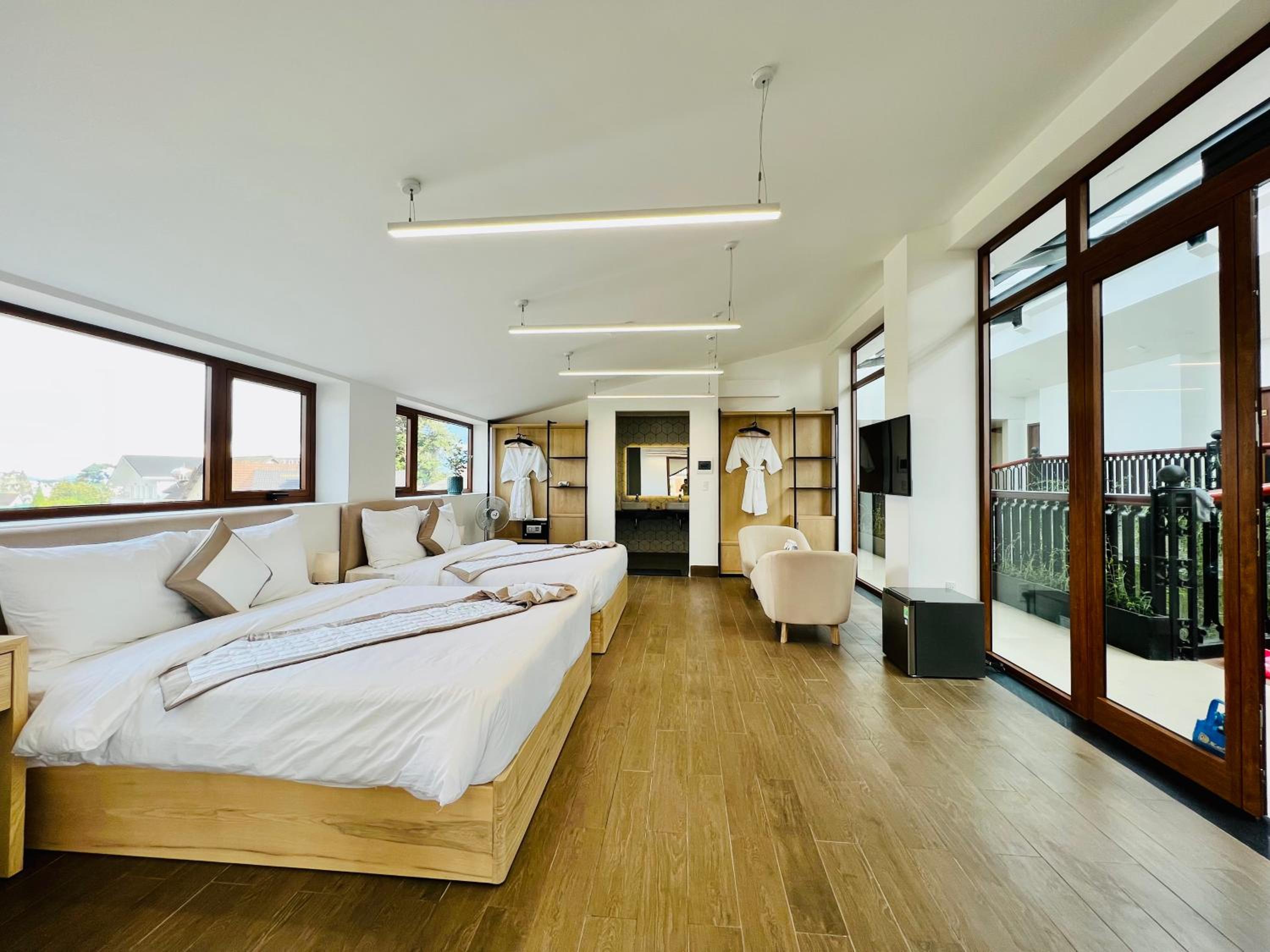 Family Suite - Photo 12